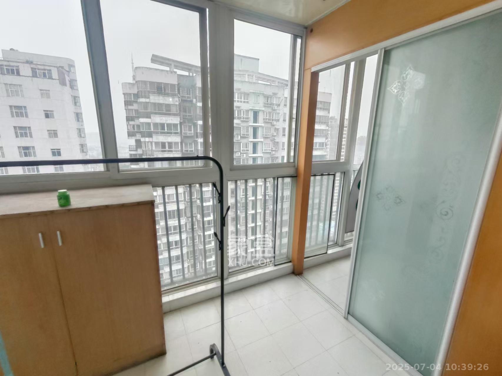 开源鑫景  1室1厅1卫   1300.00元/月室内图