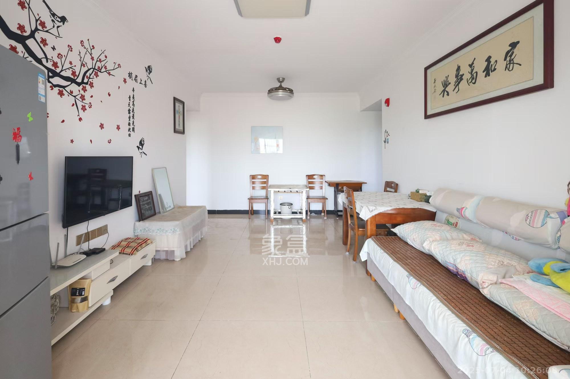 荷韵园 2室2厅1卫 1700.0元/月 荷韵园 2室2厅1卫 1700.0元/月室内图