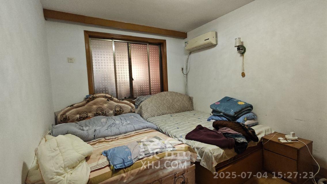 葩塘小区  3室2厅1卫   950.00元/月室内图