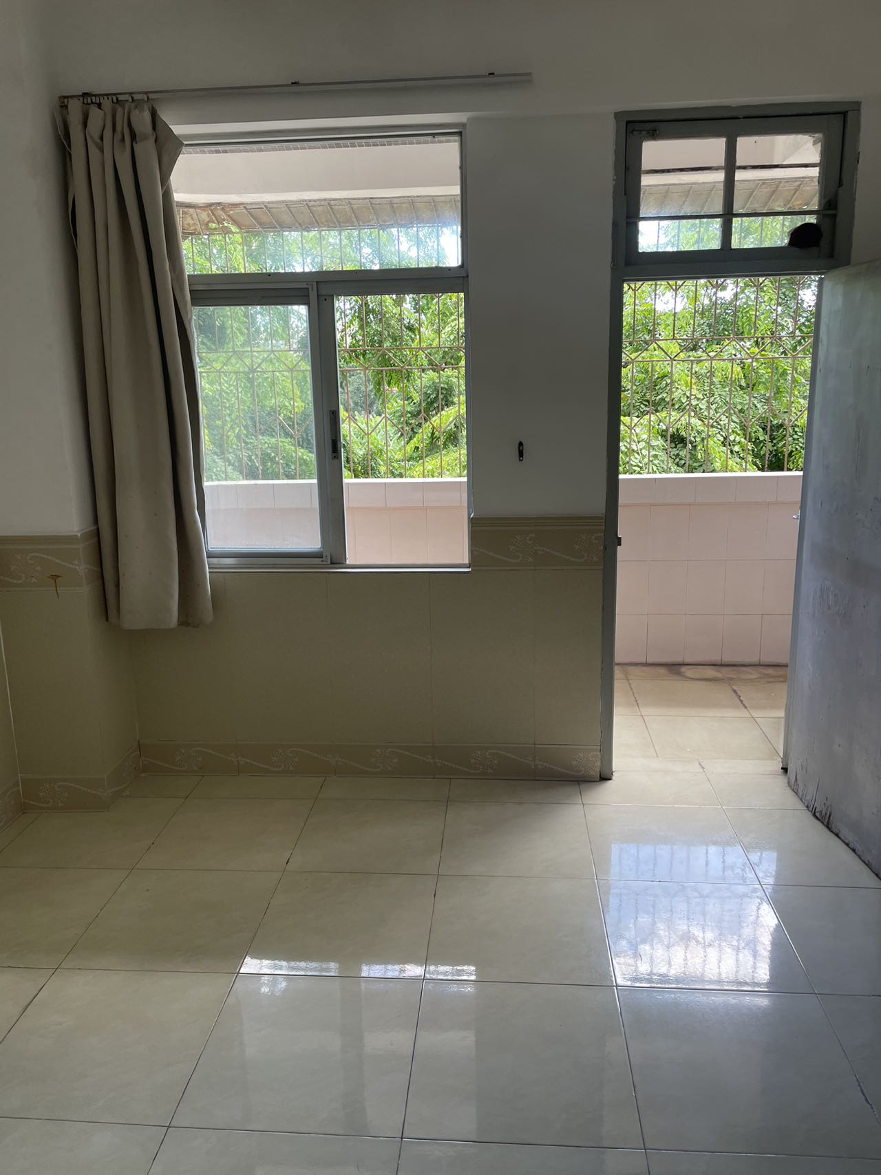 福星小区 2室1厅1卫 2000.0元/月 福星小区 2室1厅1卫 2000.0元/月室内图