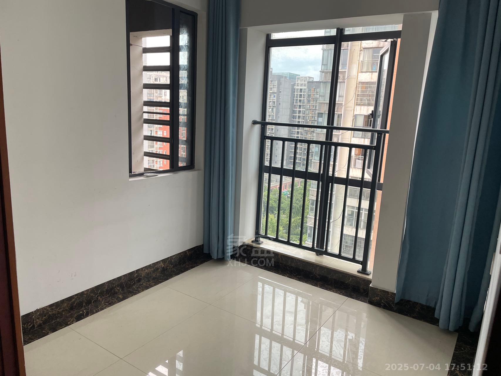 庐山春天 1室1厅1卫 1300.0元/月 庐山春天 1室1厅1卫 1300.0元/月室内图