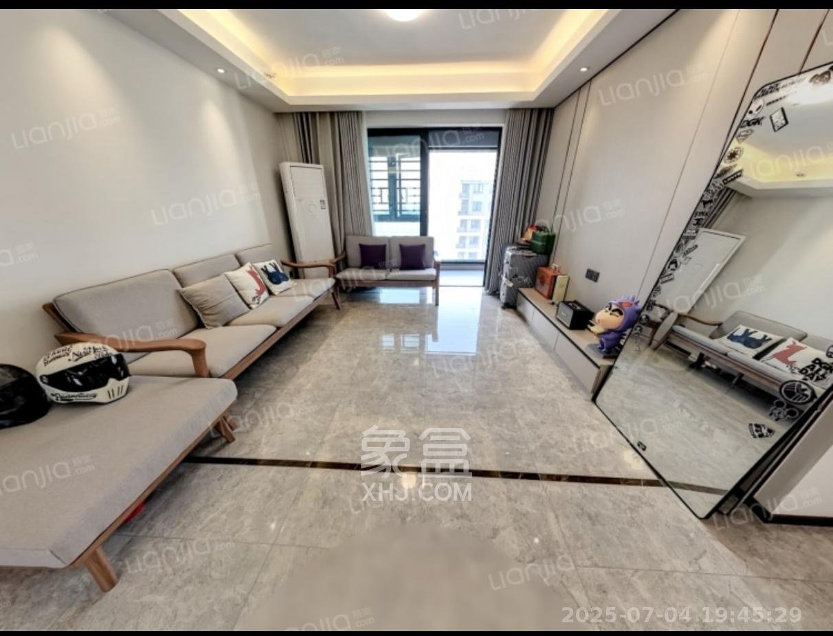 梅溪悦章 4室2厅2卫 3800.0元/月 梅溪悦章 4室2厅2卫 3800.0元/月室内图