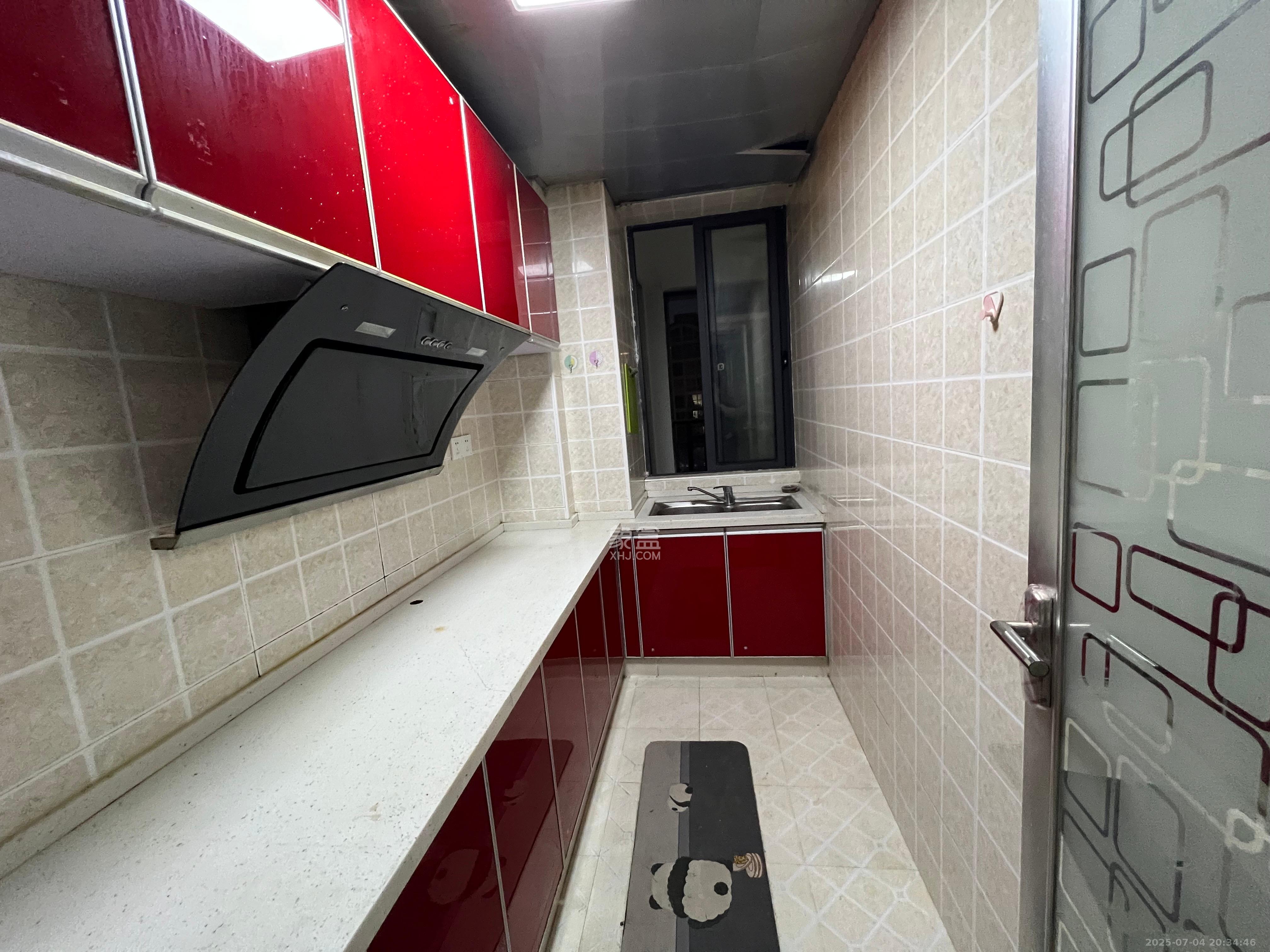 天骄福邸 1室1厅1卫 1700.0元/月 天骄福邸 1室1厅1卫 1700.0元/月室内图