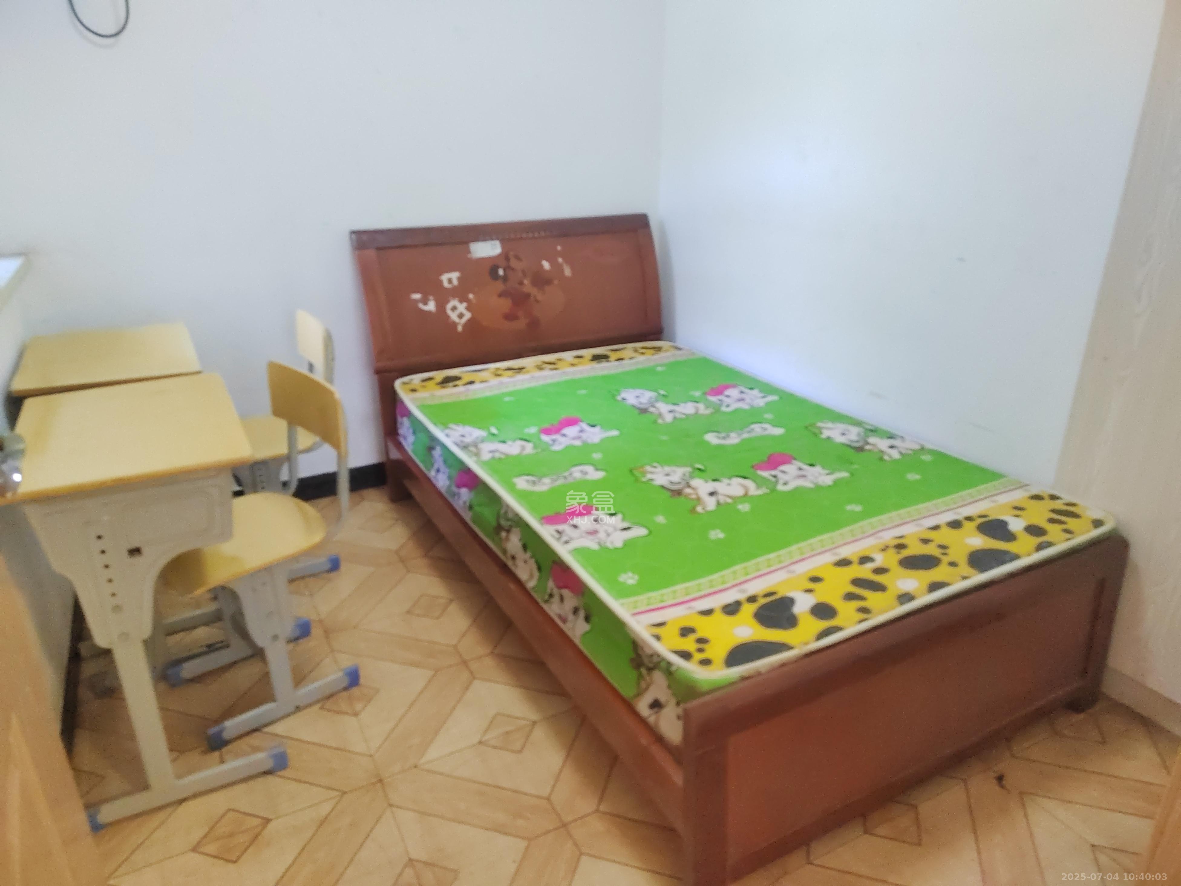 鄱阳小区  3室2厅1卫   1500.00元/月室内图
