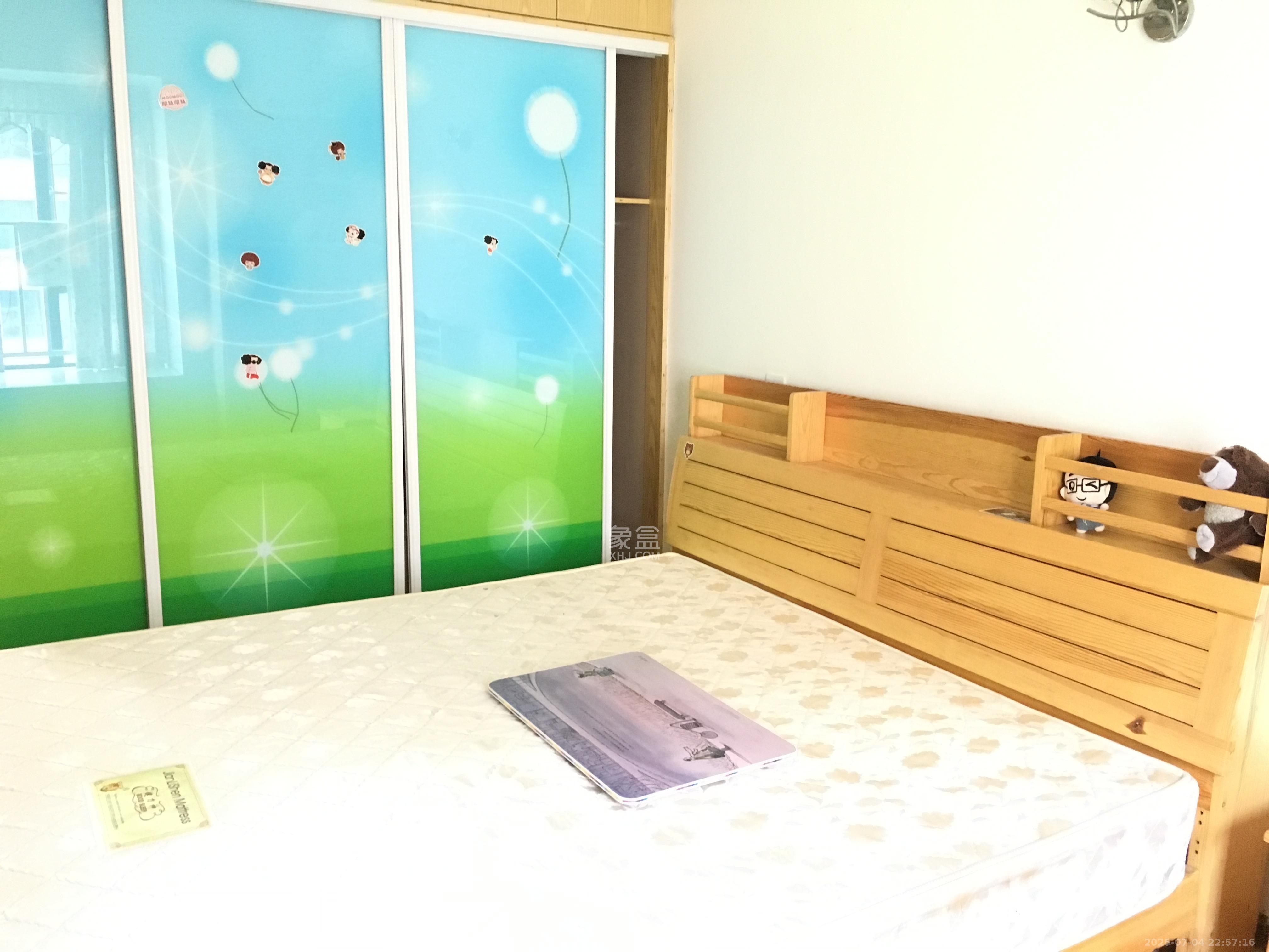 保利麓谷林语A区  2室2厅1卫   2500.00元/月室内图