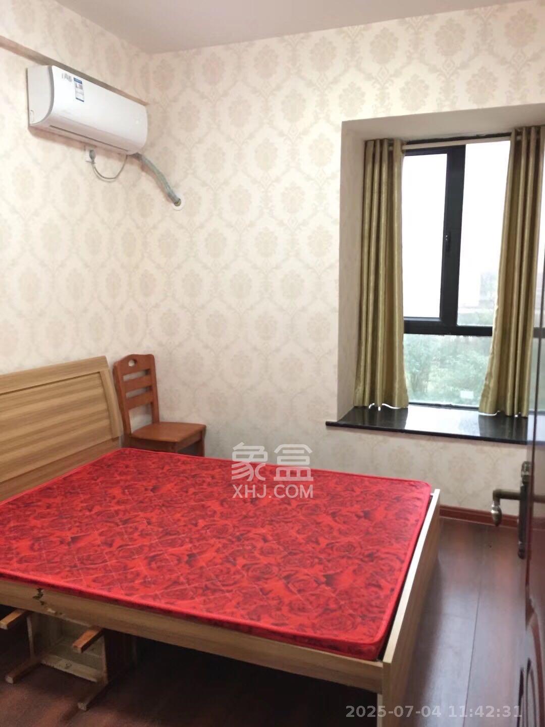 麓谷明珠  3室2厅2卫    2700.0元/月 麓谷明珠  3室2厅2卫    2700.0元/月室内图