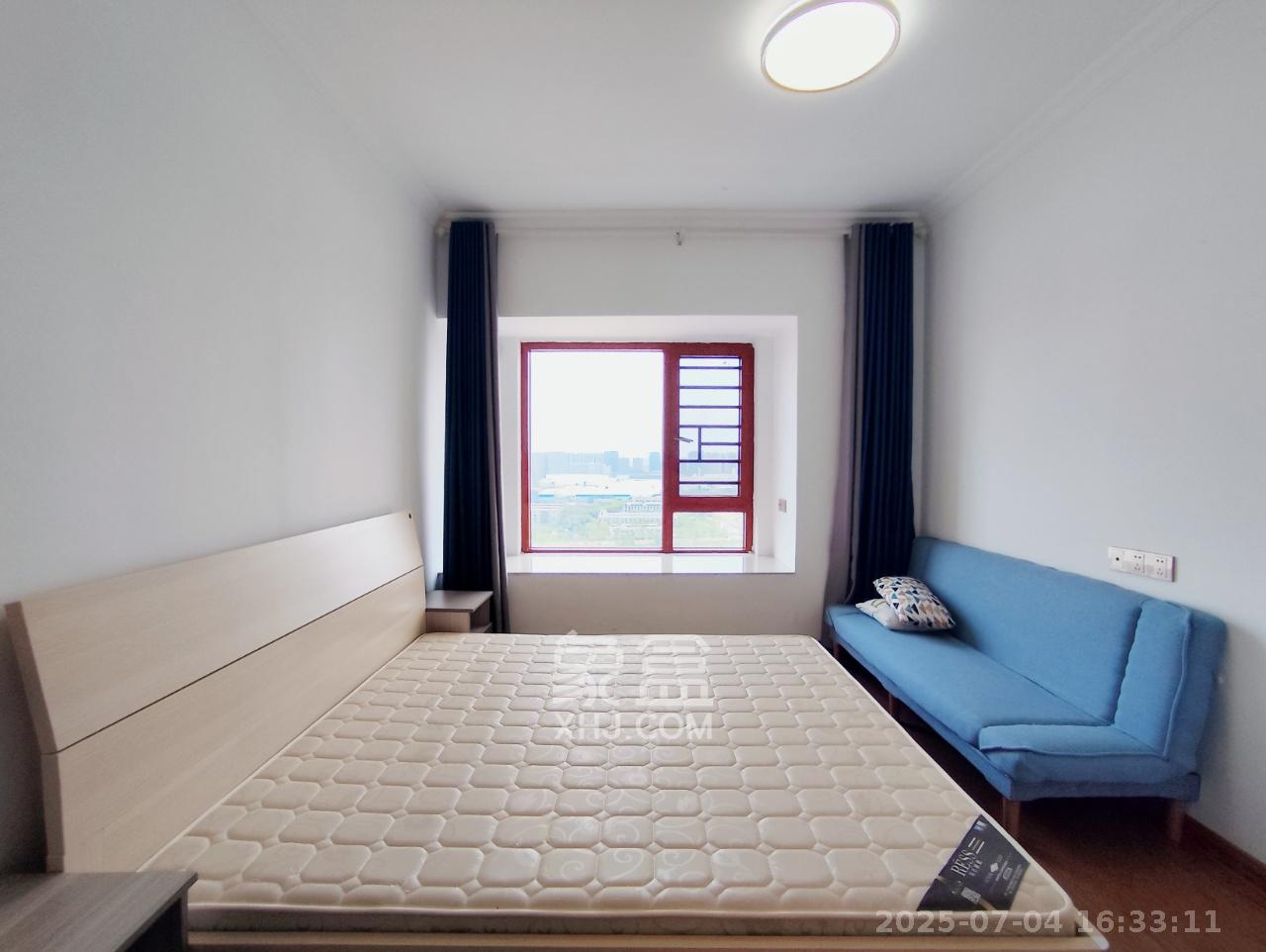 碧桂园星城首府 3室2厅1卫 2500.0元/月 碧桂园星城首府 3室2厅1卫 2500.0元/月室内图