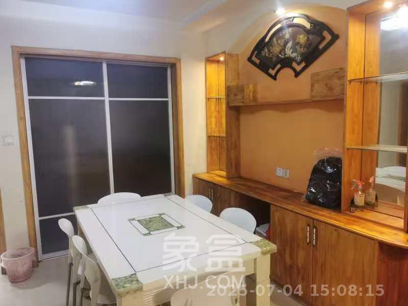 德馨园  3室2厅1卫   1850.00元/月室内图