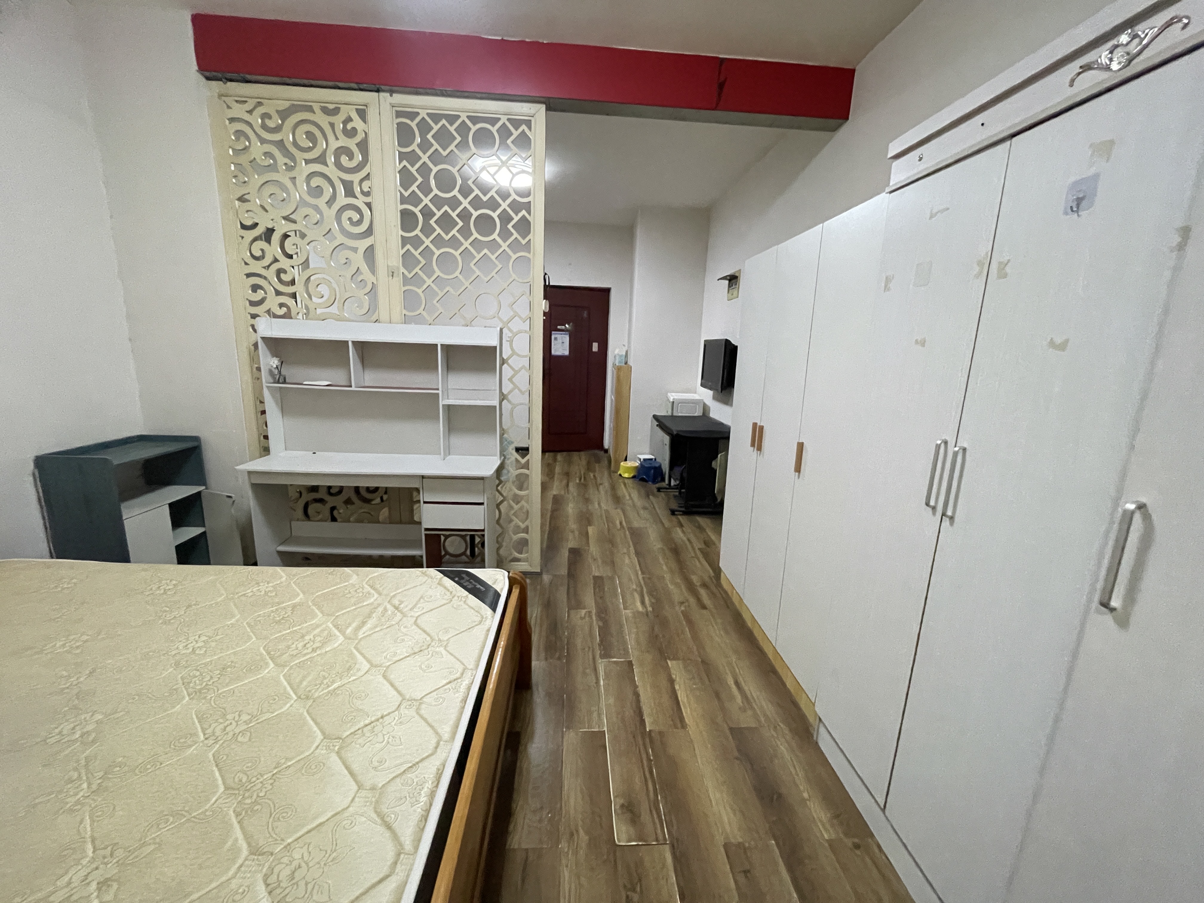翡翠华庭  1室1厅1卫   1550.00元/月户型图