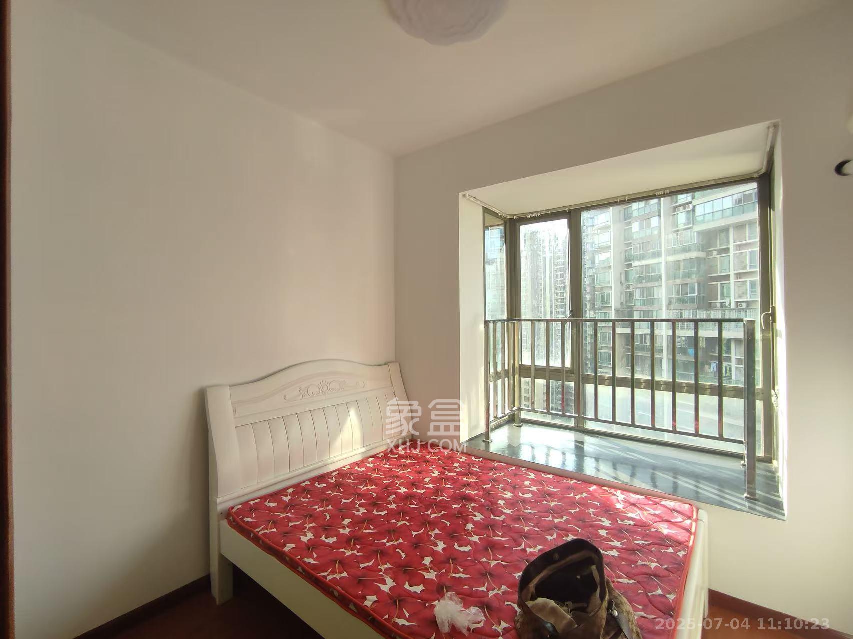 新城新世界一二三期 4室2厅1卫 3000.0元/月 新城新世界一二三期 4室2厅1卫 3000.0元/月室内图