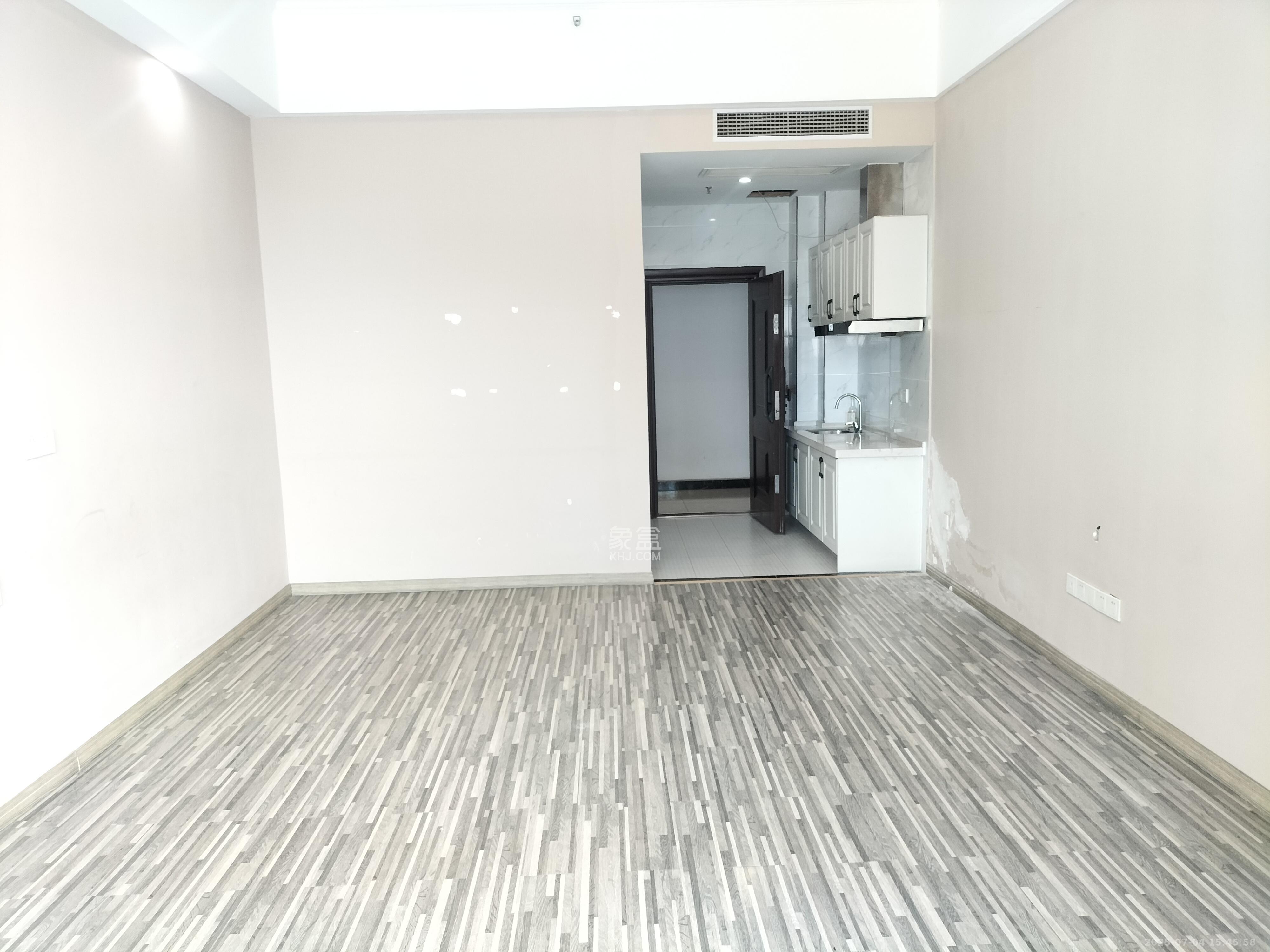 梅溪峰汇（房聚梅溪壹中心）  1室1厅1卫   1800.00元/月室内图