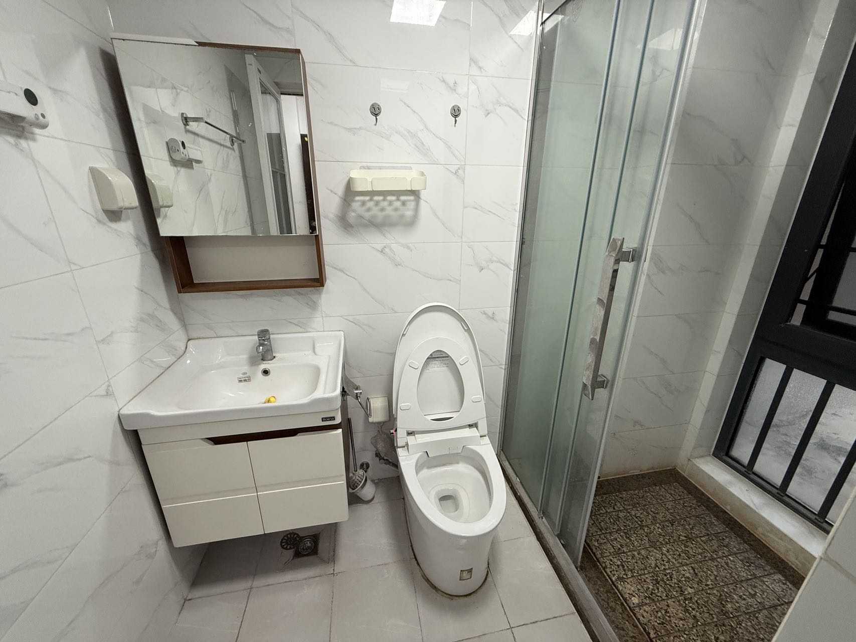 尚运上品 3室2厅2卫 5500.0元/月 尚运上品 3室2厅2卫 5500.0元/月室内图