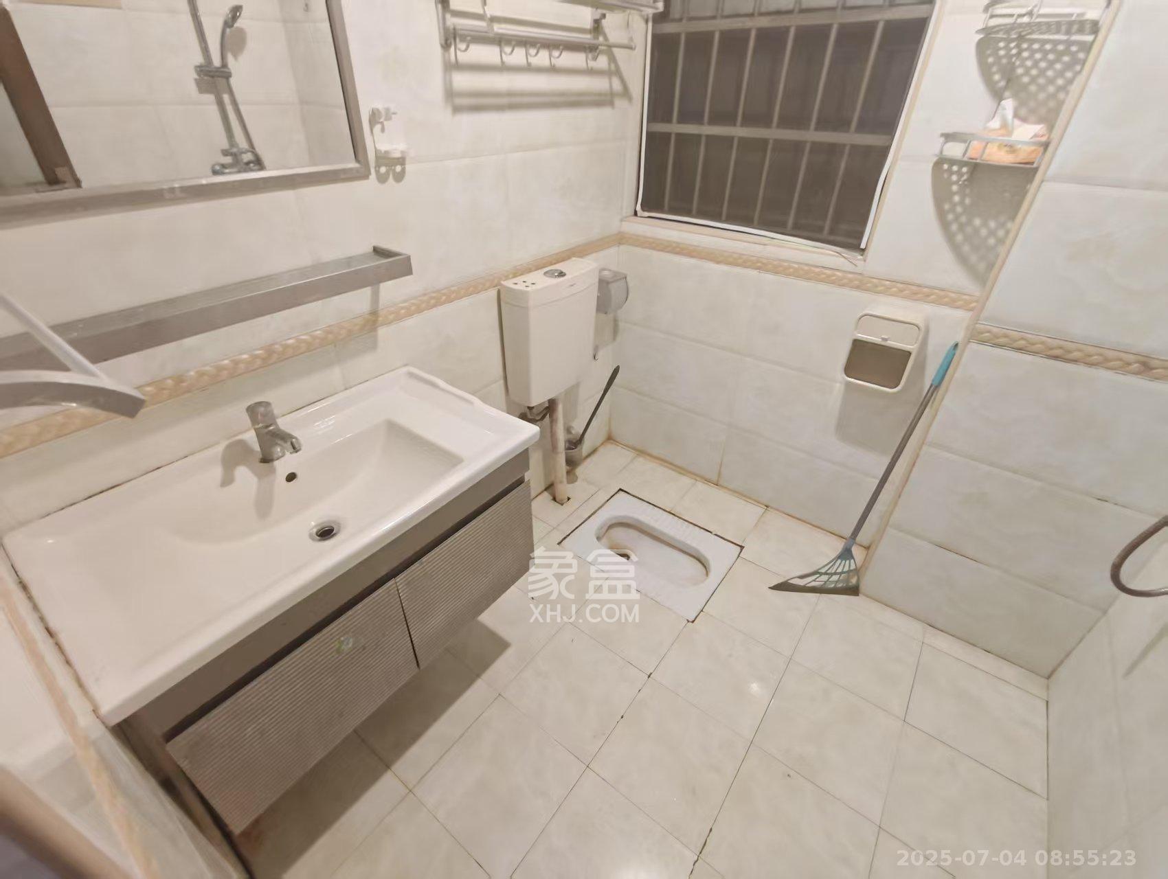 云栖谷  3室2厅1卫    1600.0元/月 云栖谷  3室2厅1卫    1600.0元/月室内图