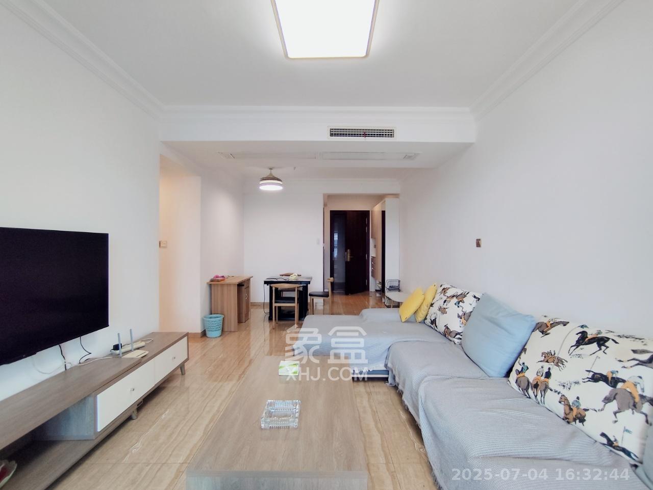 碧桂园星城首府 3室2厅1卫 2500.0元/月 碧桂园星城首府 3室2厅1卫 2500.0元/月室内图