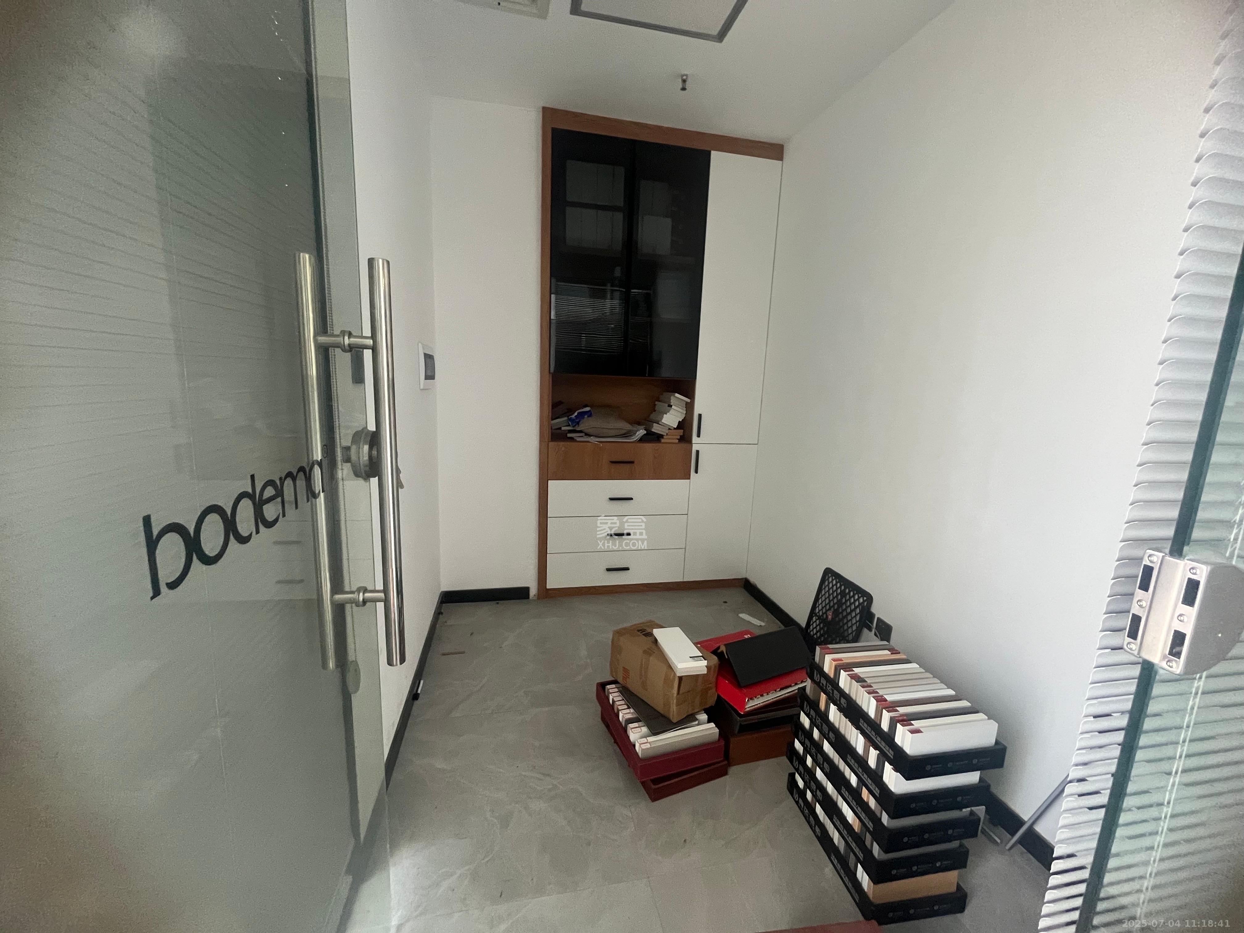 喜盈门范城   114.0㎡      10000.0元/月室内图