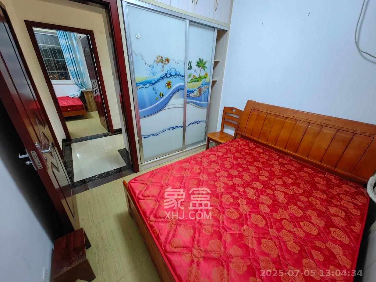 嘉顺苑  3室2厅2卫   2300.00元/月室内图