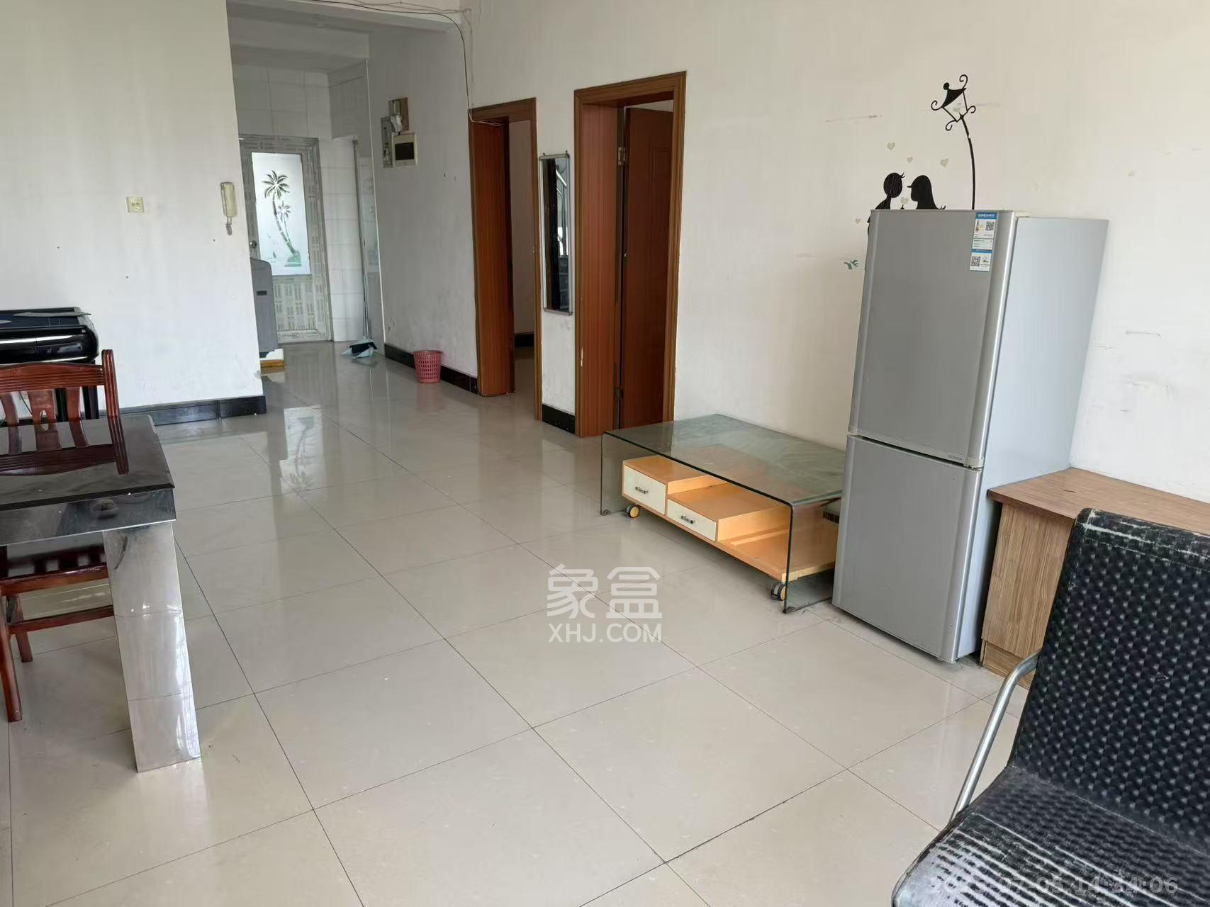 黄鹤小区3片  2室2厅1卫   1500.00元/月室内图
