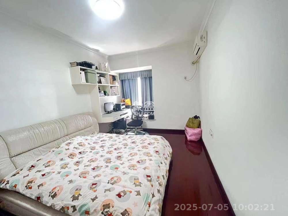 时尚新天地（平和堂）  3室2厅2卫   2500.00元/月室内图