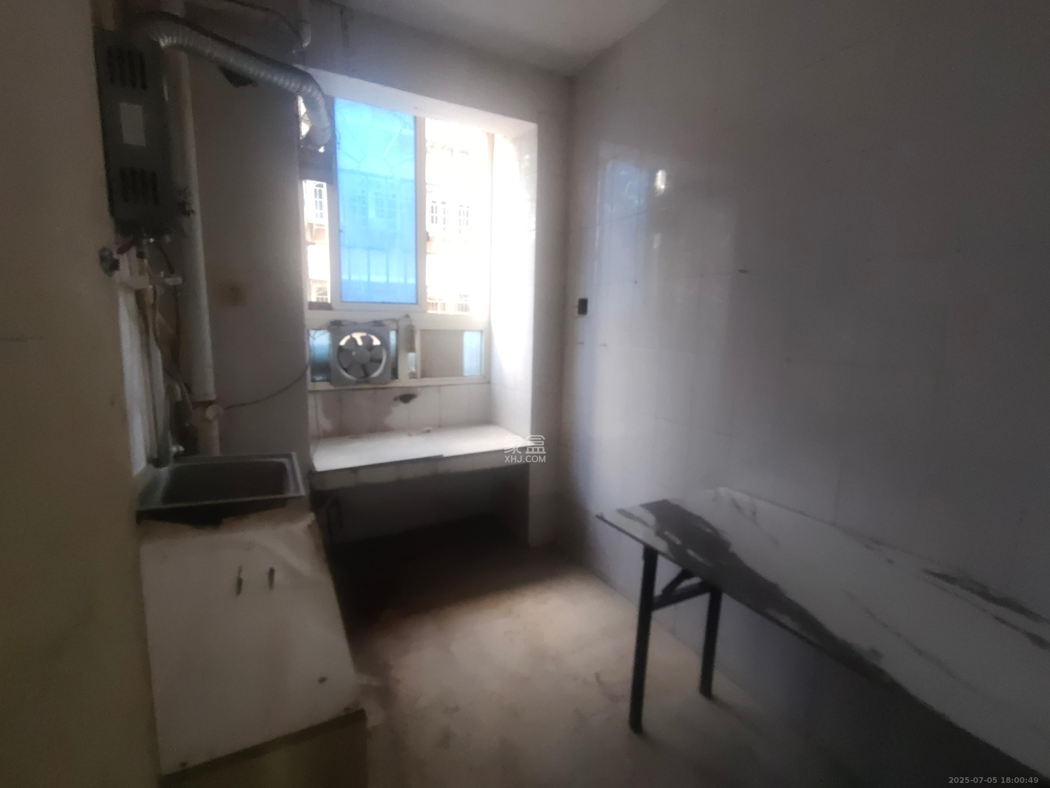 望麓桥回收公司院内 1室0厅0卫 1200.0元/月 望麓桥回收公司院内 1室0厅0卫 1200.0元/月室内图