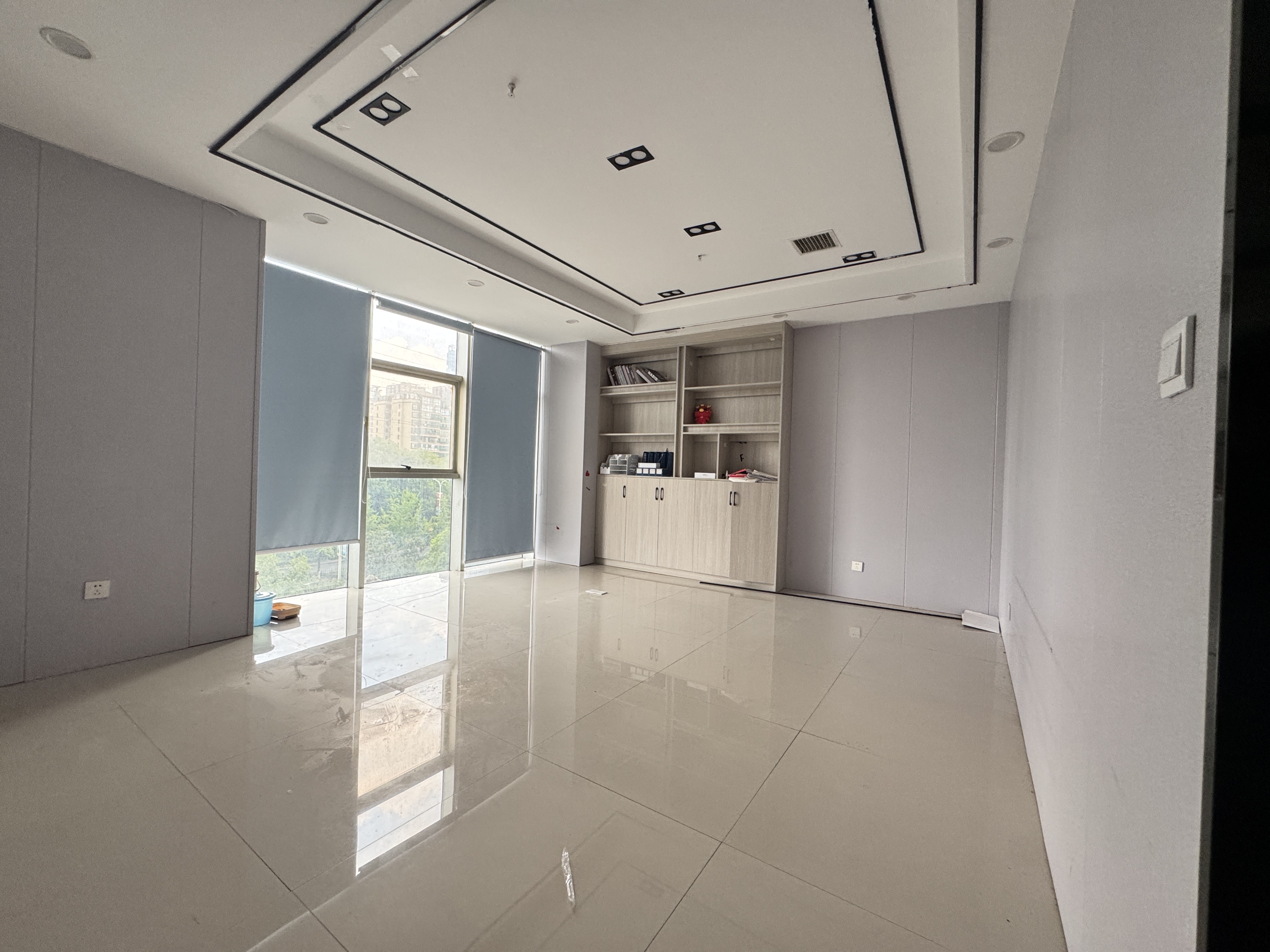 星月都会  1室0厅0卫    8000.0元/月 星月都会  1室0厅0卫    8000.0元/月室内图1