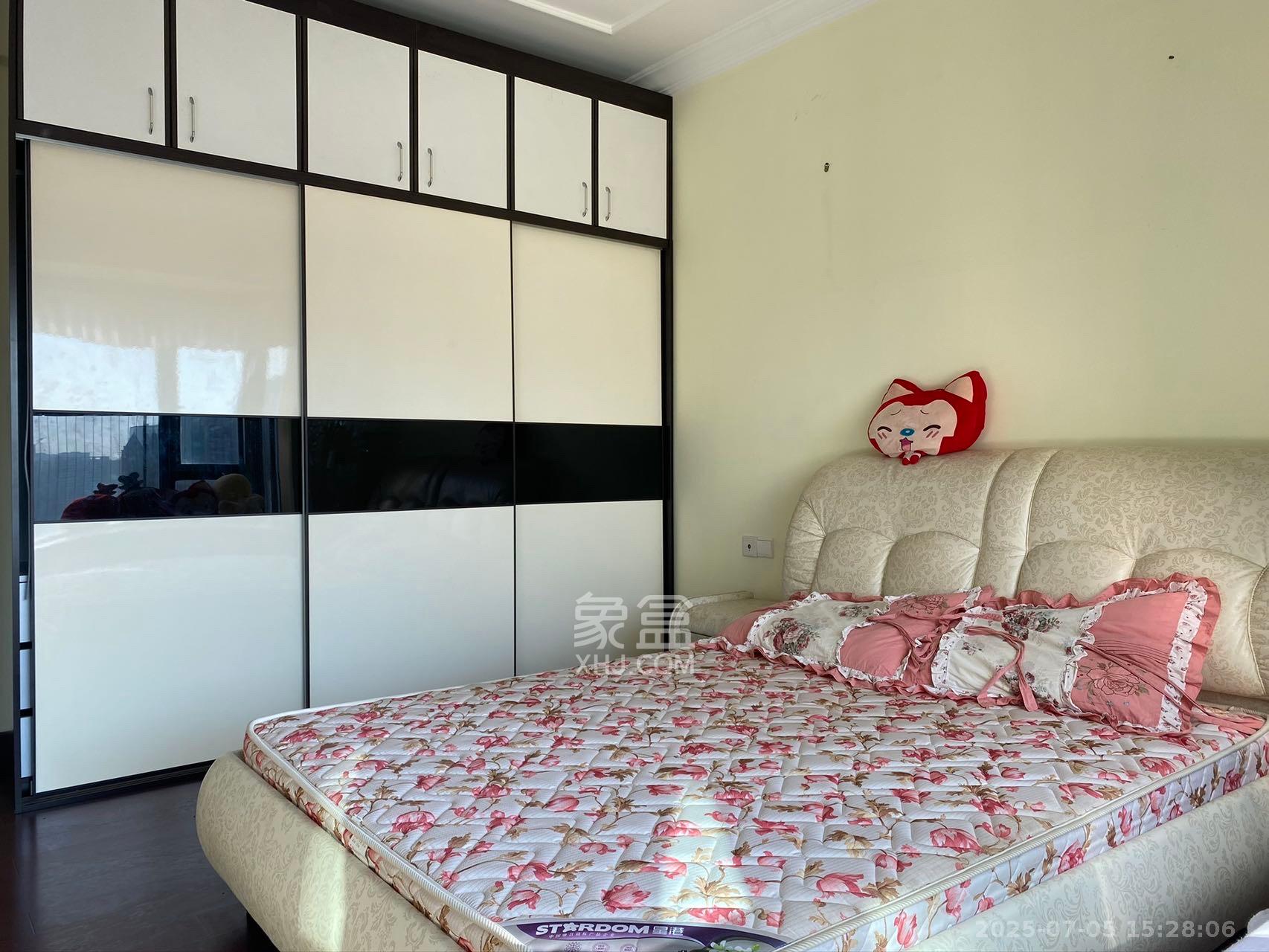 恒大绿洲  3室1厅1卫   2600.00元/月室内图