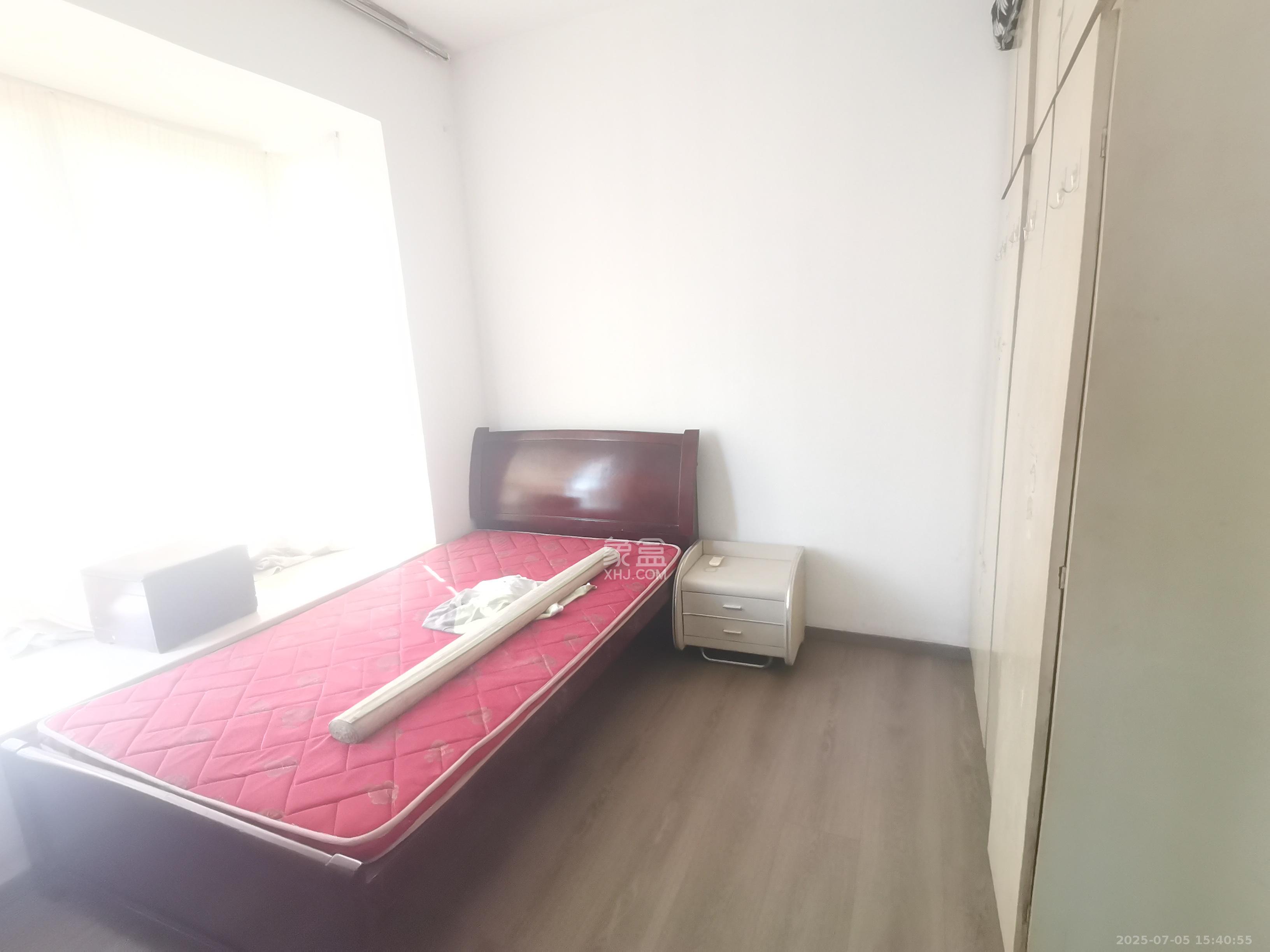 金霞银园 2室2厅2卫 1580.0元/月 金霞银园 2室2厅2卫 1580.0元/月室内图