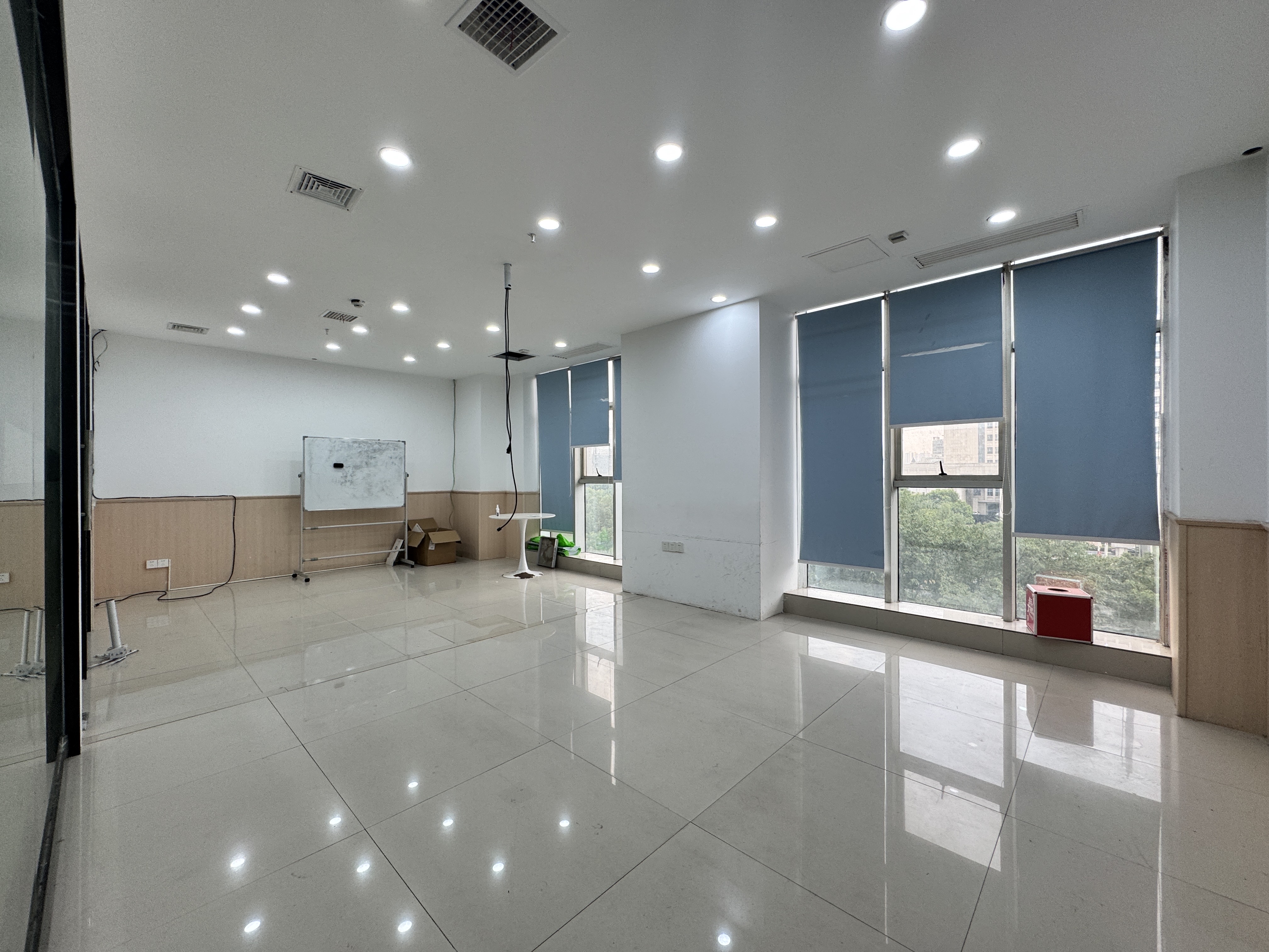 星月都会  1室0厅0卫    8000.0元/月 星月都会  1室0厅0卫    8000.0元/月室内图