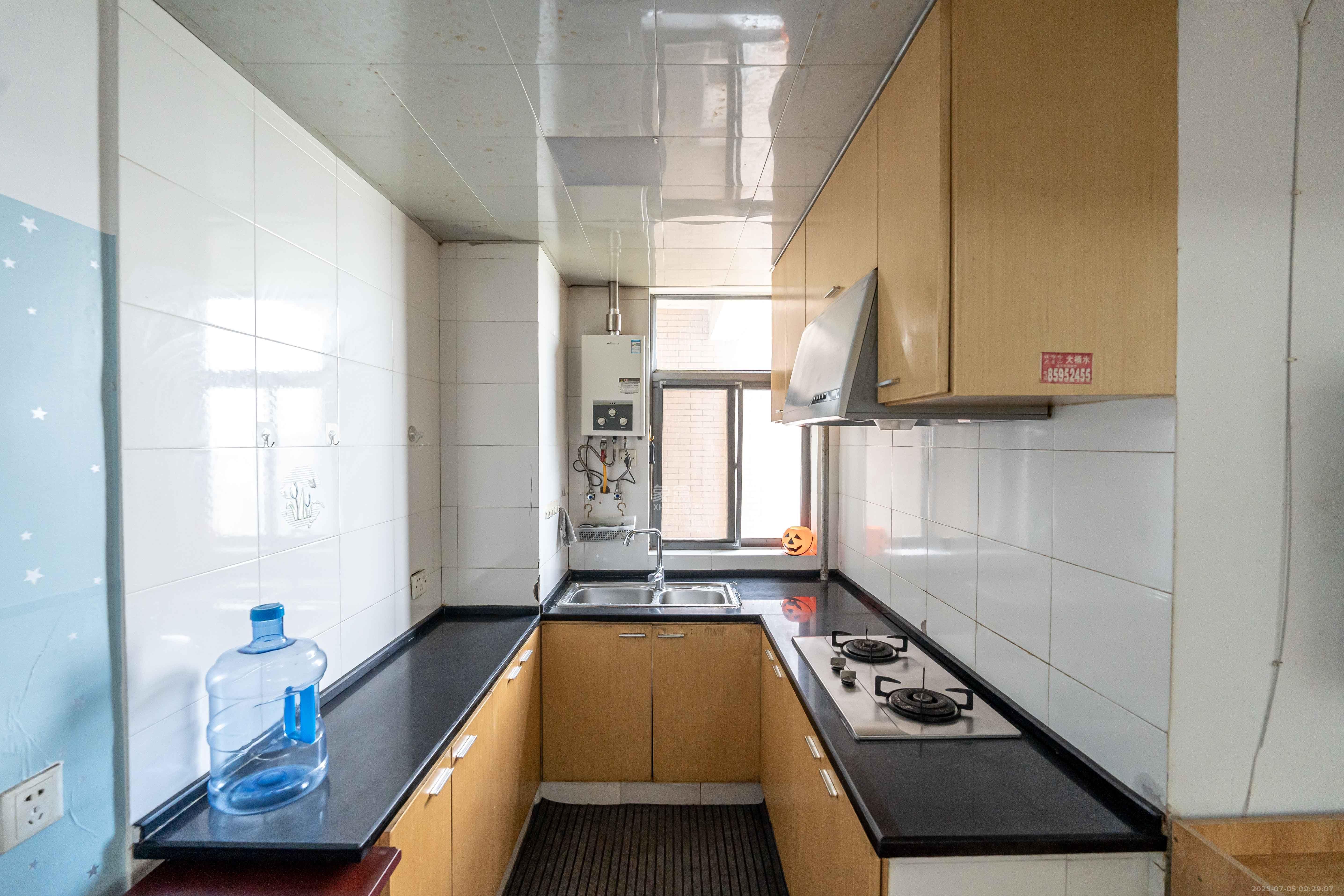 博雅公寓 2室1厅1卫 1700.0元/月 博雅公寓 2室1厅1卫 1700.0元/月室内图