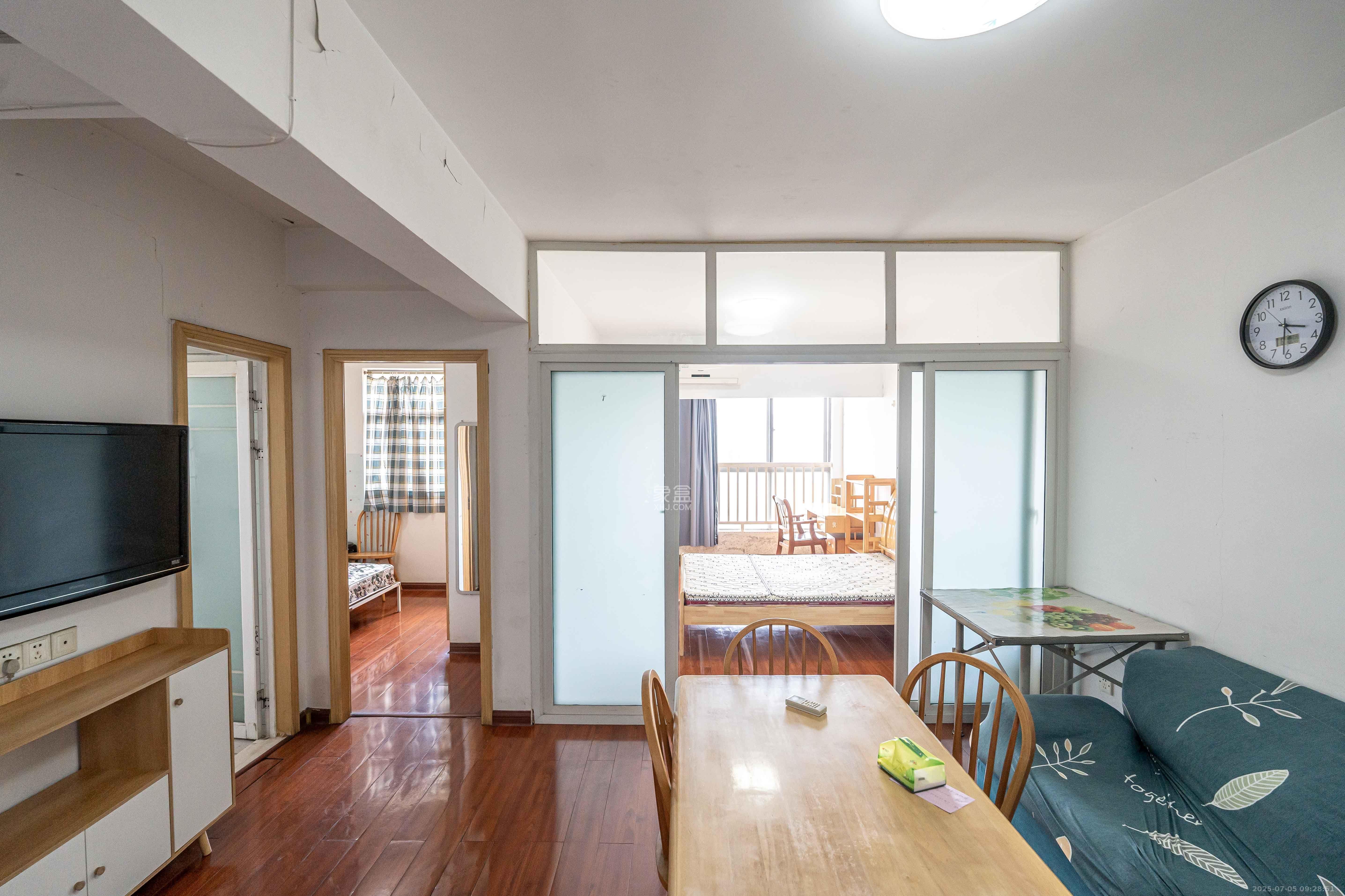 博雅公寓 2室1厅1卫 1700.0元/月 博雅公寓 2室1厅1卫 1700.0元/月室内图