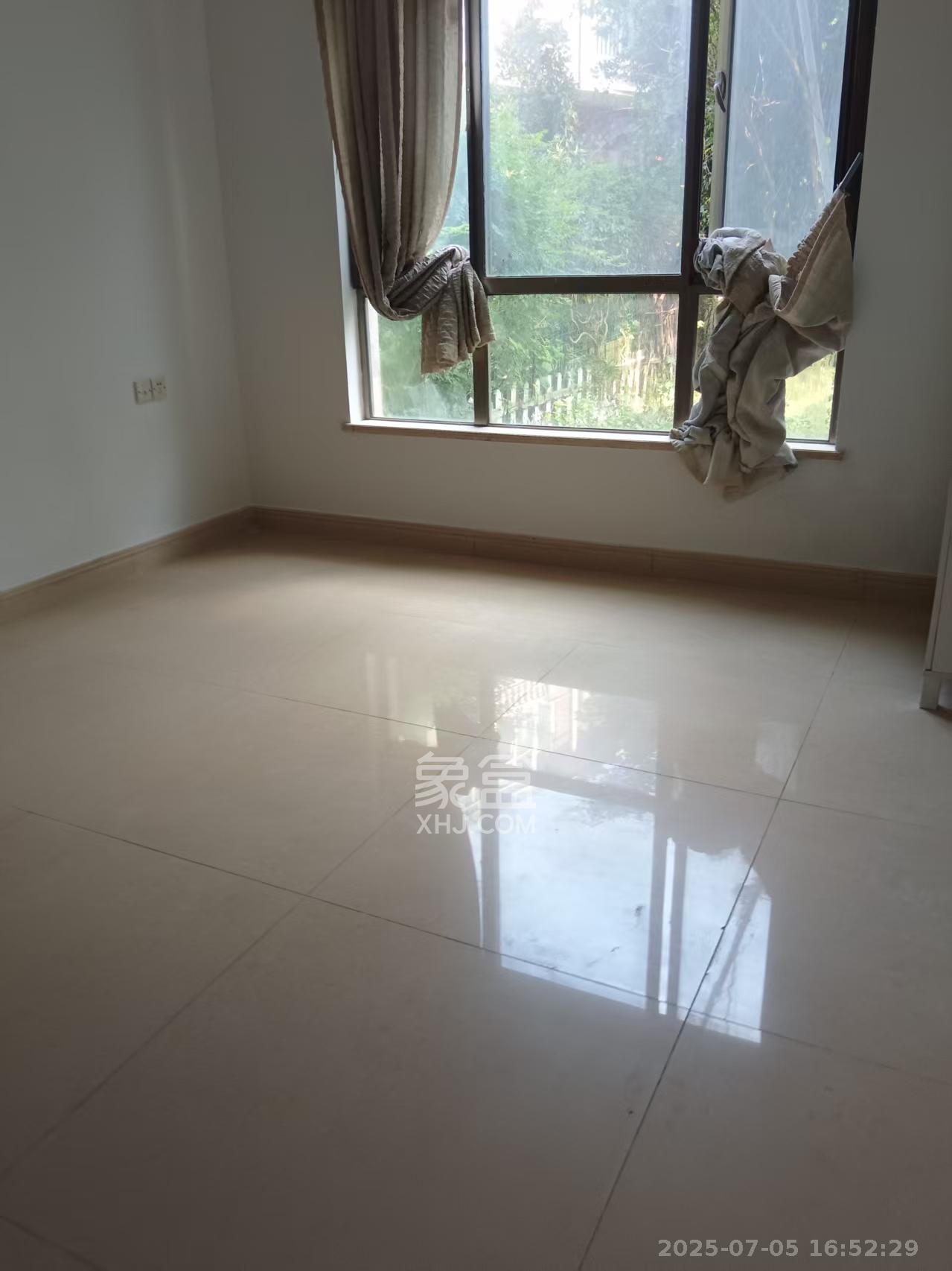 碧桂园威尼斯城 2室2厅1卫 2500.0元/月 碧桂园威尼斯城 2室2厅1卫 2500.0元/月室内图