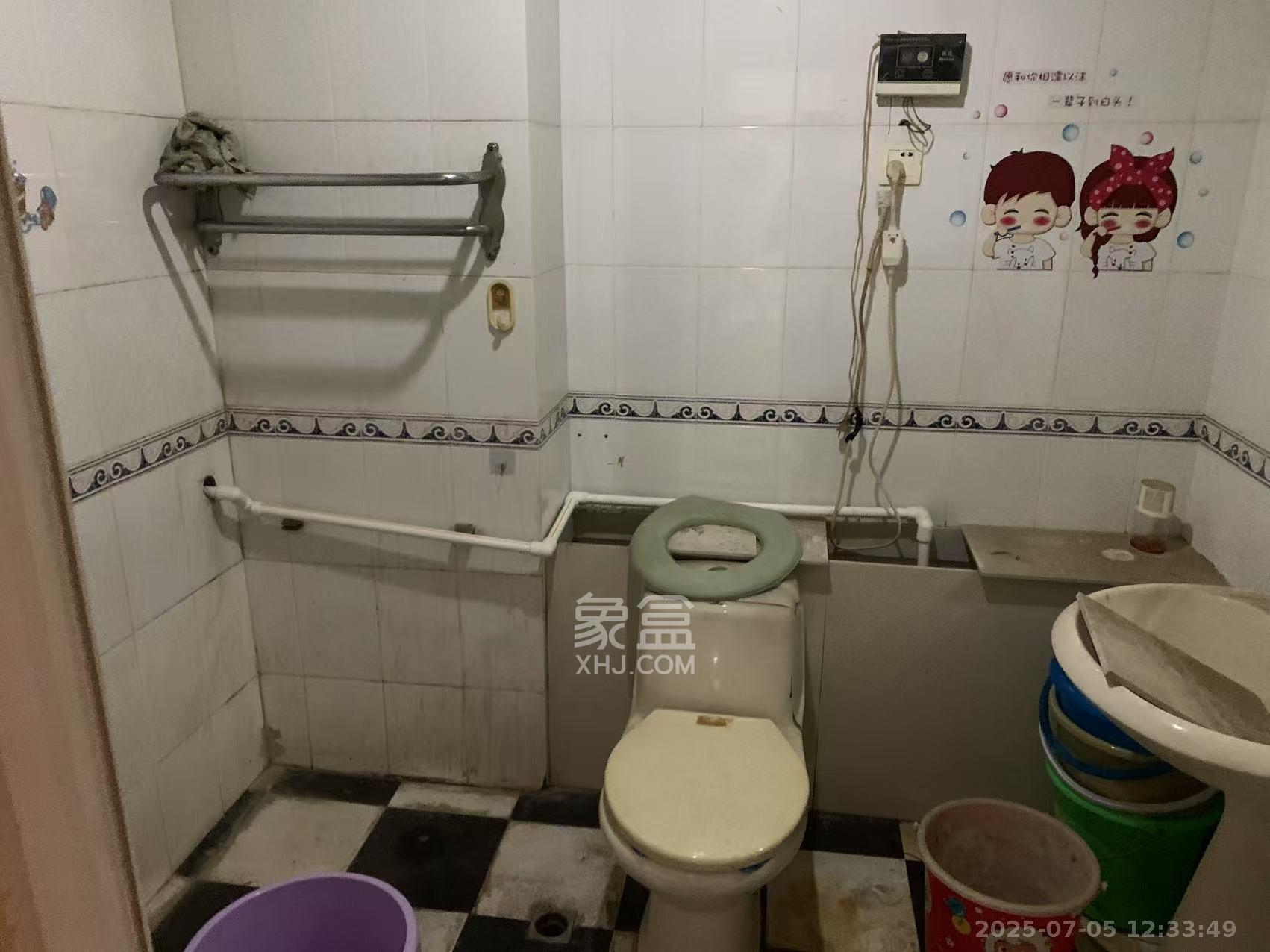 鑫天花园 3室2厅2卫 1600.0元/月 鑫天花园 3室2厅2卫 1600.0元/月室内图