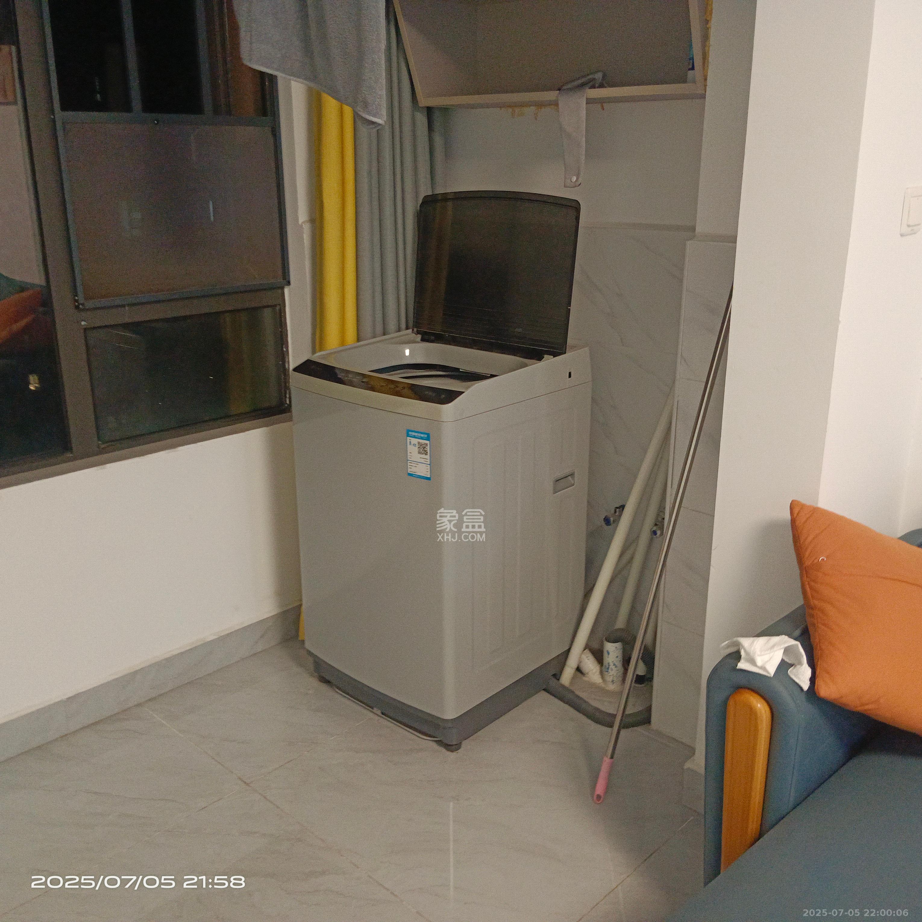 东合新苑  2室1厅1卫    2100.0元/月室内图