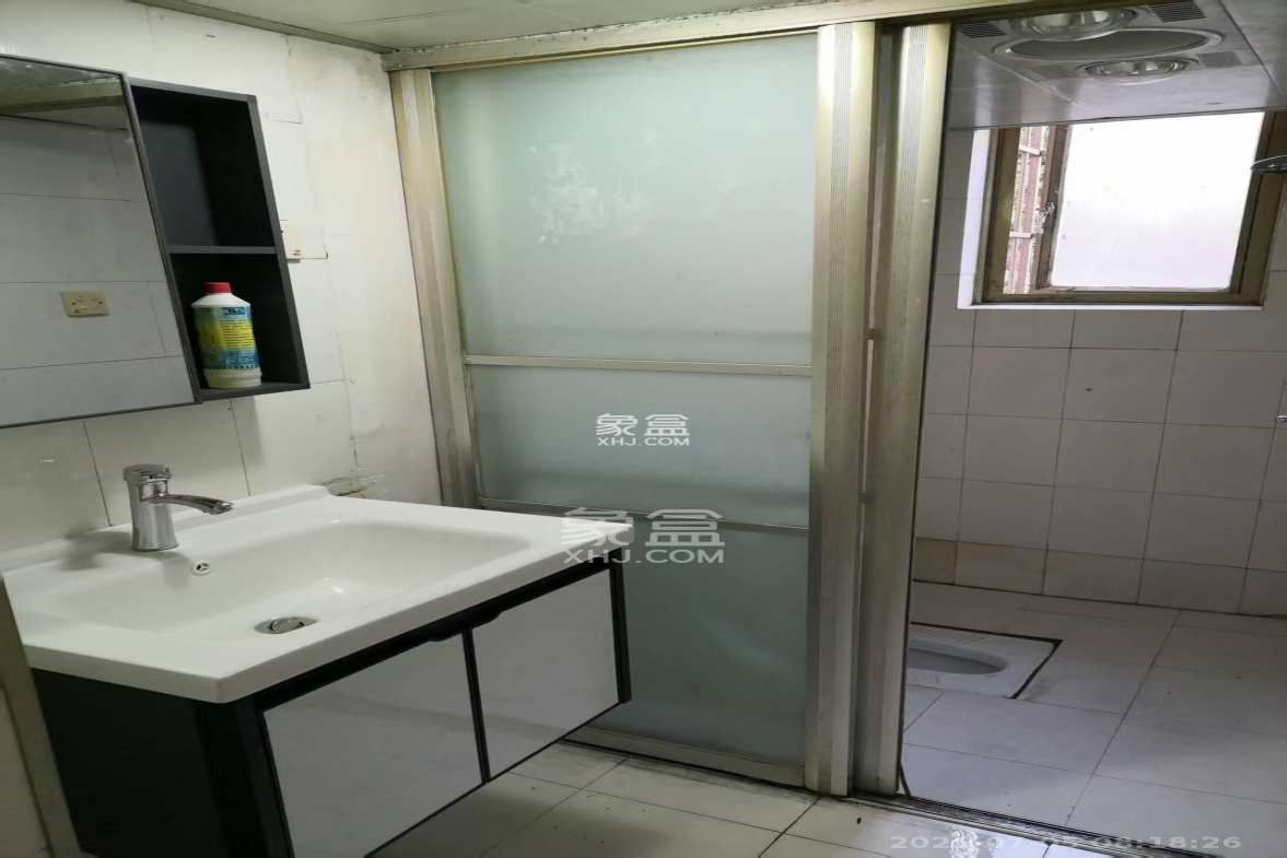 涉外花园 3室2厅1卫 2000.0元/月 涉外花园 3室2厅1卫 2000.0元/月室内图