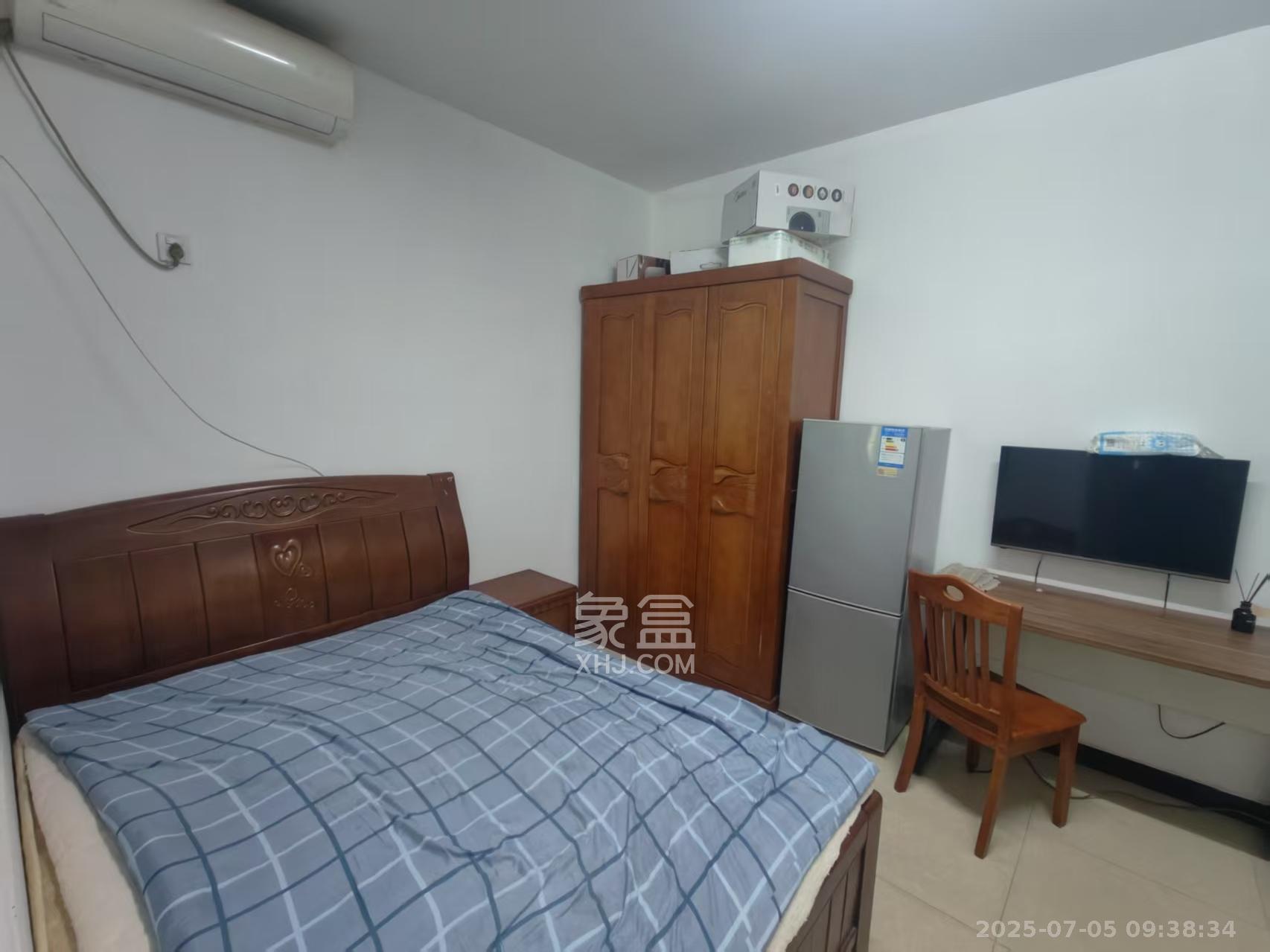 龙福小区 1室1厅1卫 900.0元/月 龙福小区 1室1厅1卫 900.0元/月室内图