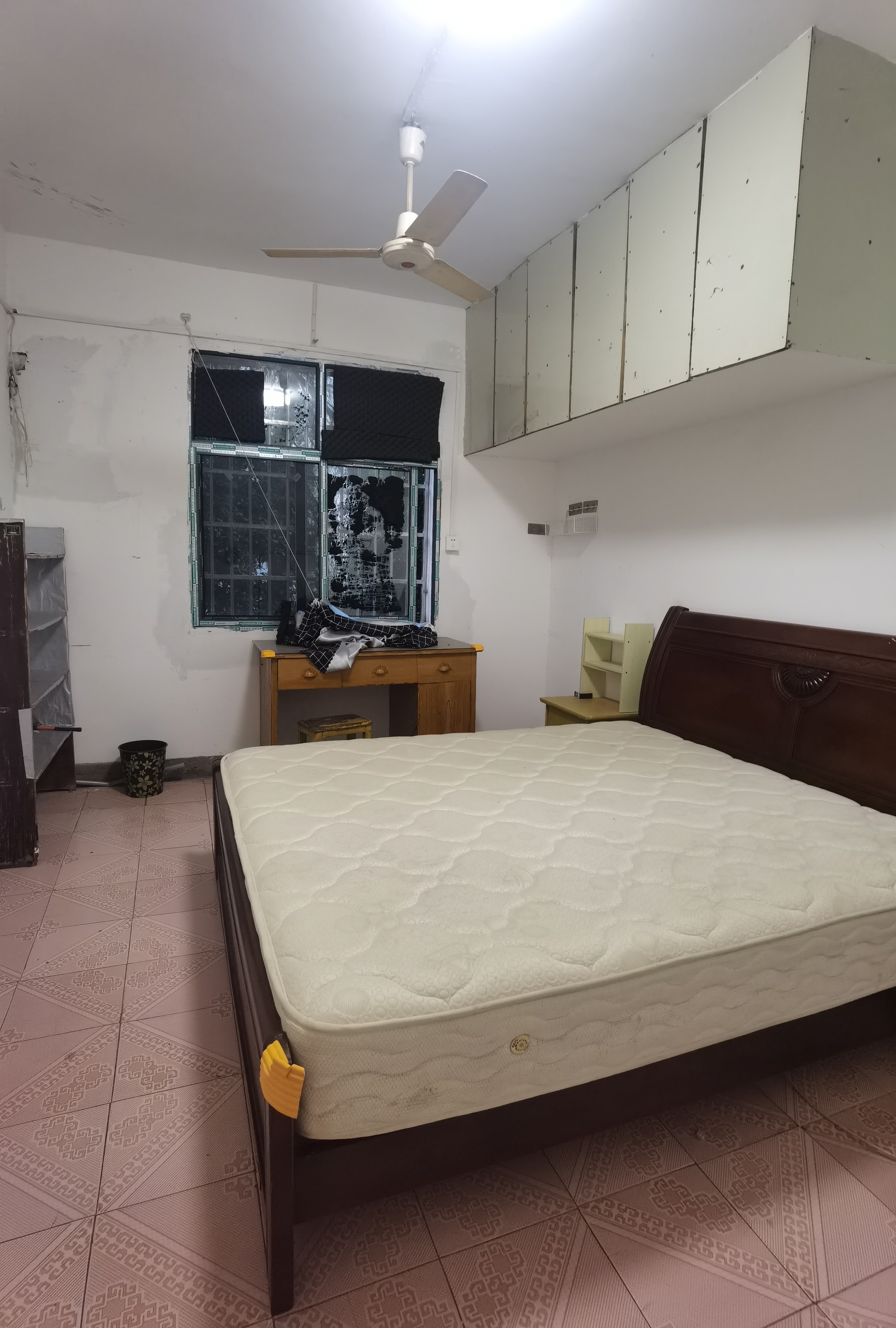 娄底人文师范学院家属楼 3室1厅1卫 1000.0元/月 娄底人文师范学院家属楼 3室1厅1卫 1000.0元/月室内图