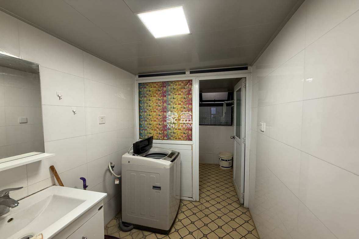 大同芙蓉 3室2厅2卫 1800.0元/月 大同芙蓉 3室2厅2卫 1800.0元/月室内图