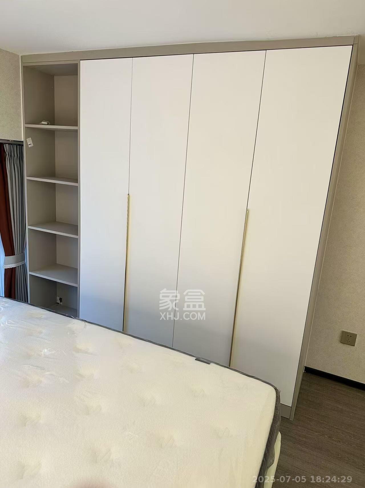 中一鲲出（鲲鹏府）  2室1厅1卫   3100.00元/月室内图