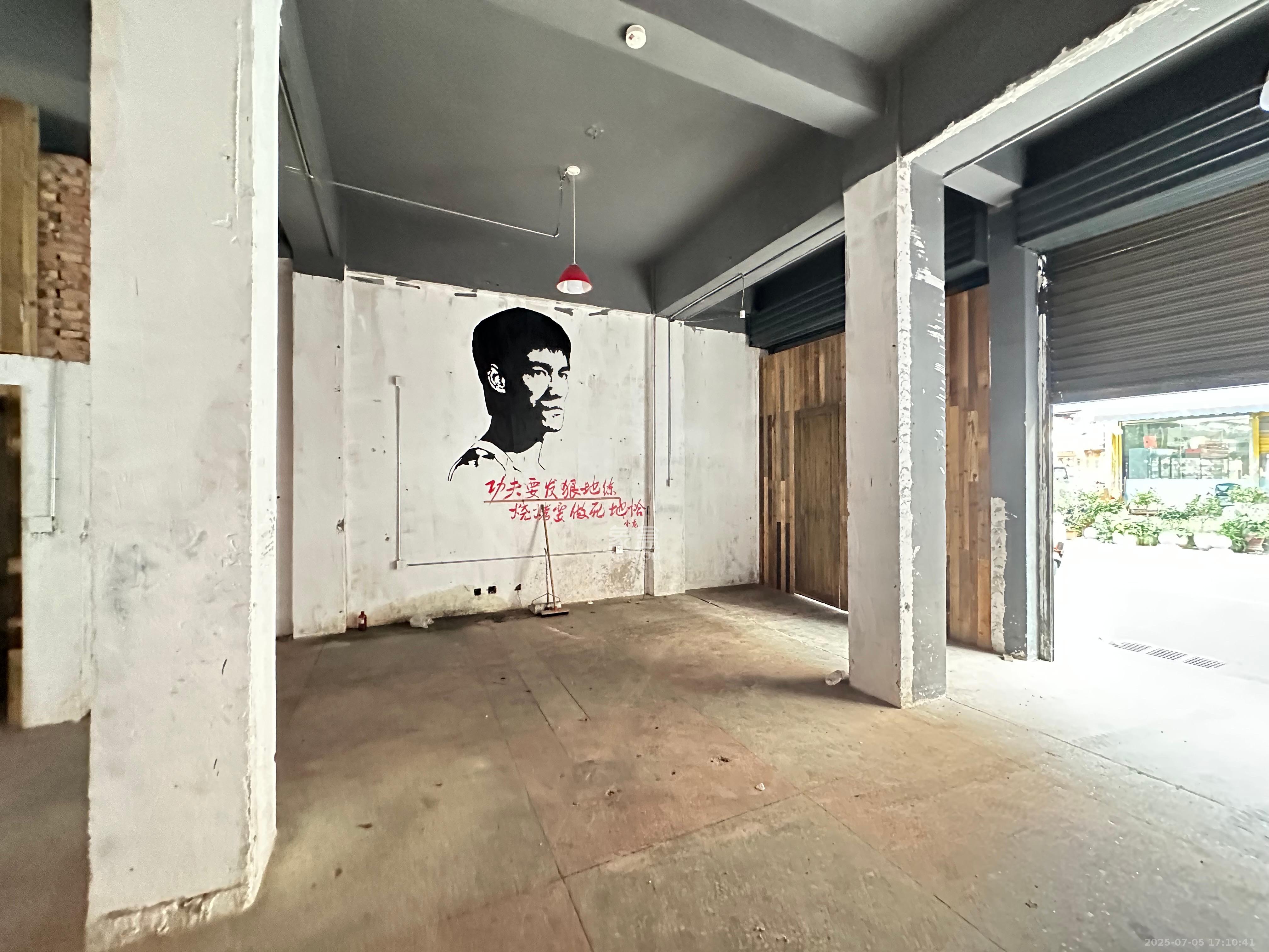 月湖安置小区(马栏山小区)  1室1厅1卫    5000.0元/月 月湖安置小区(马栏山小区)  1室1厅1卫    5000.0元/月室内图