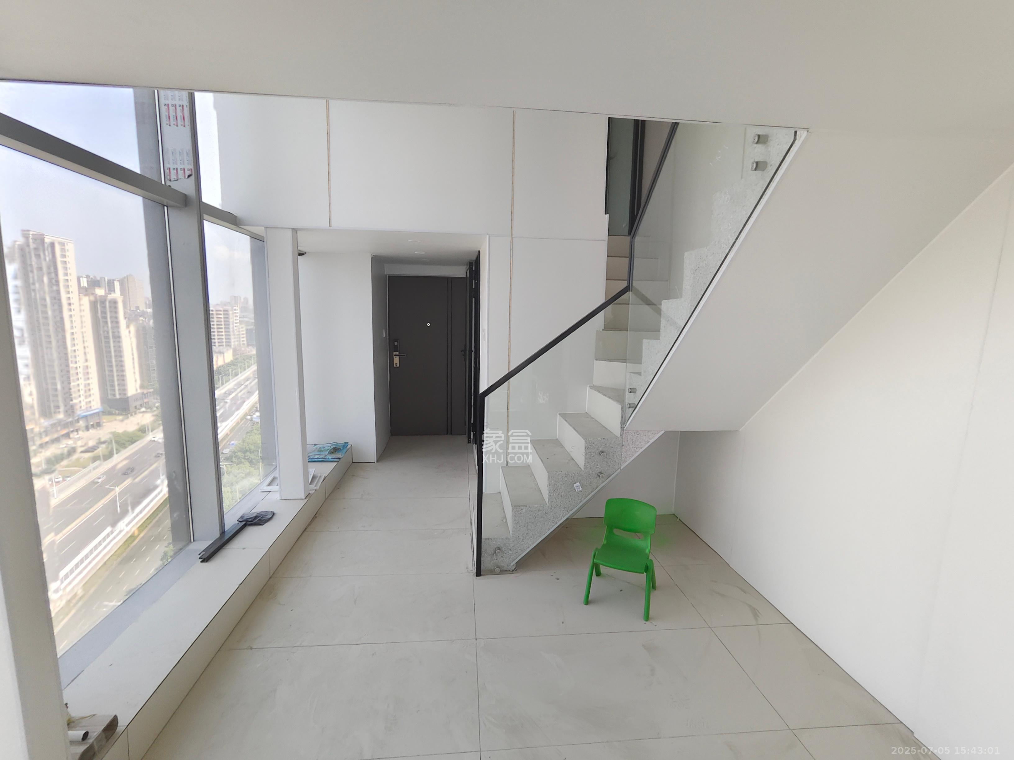 卓越伊景寓 1室0厅0卫 2000.0元/月 卓越伊景寓 1室0厅0卫 2000.0元/月室内图