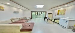 红叶山庄  3室2厅2卫   3000.00元/月
