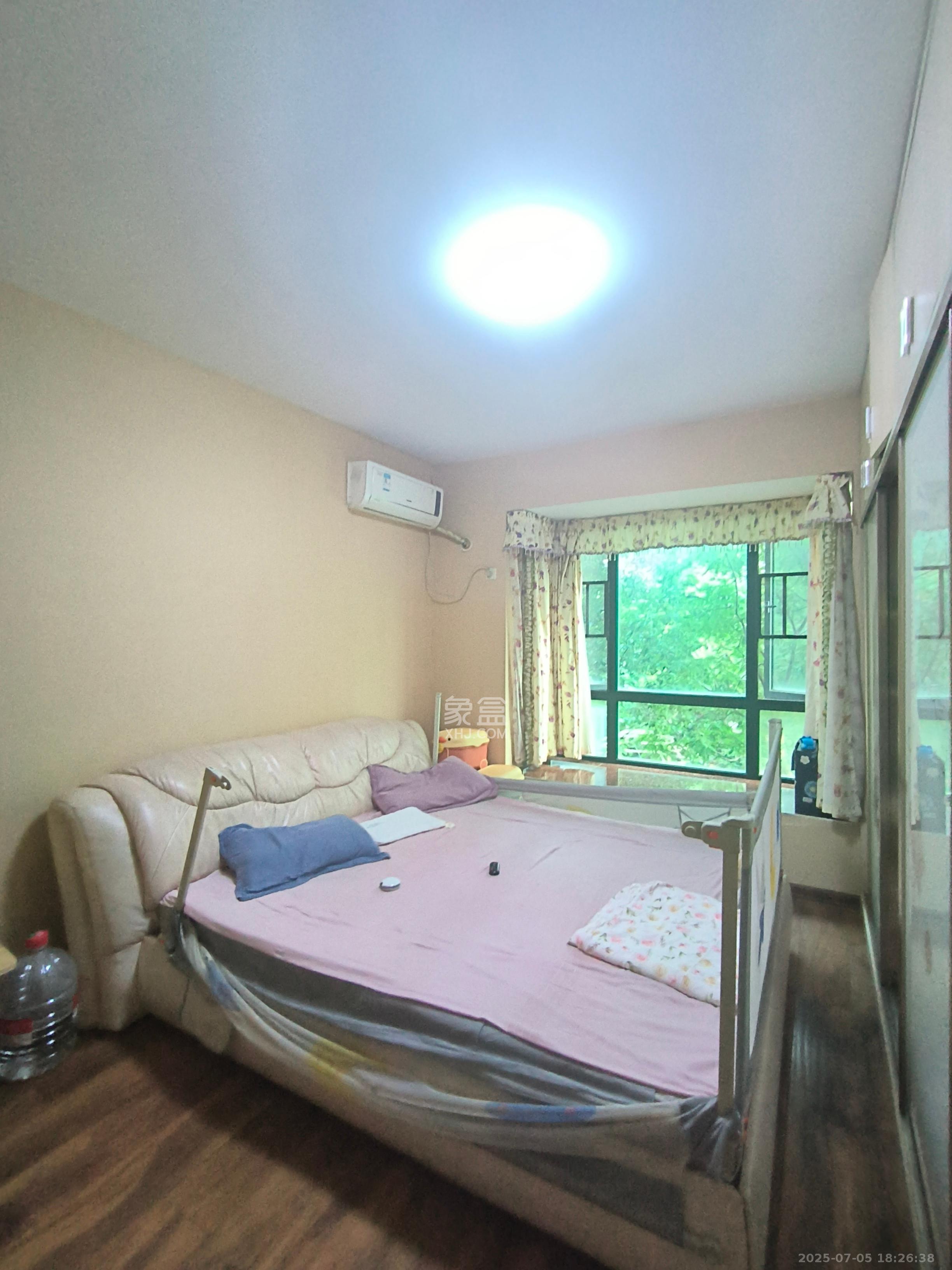 长沙欧洲城  2室2厅1卫    2500.0元/月 长沙欧洲城  2室2厅1卫    2500.0元/月室内图