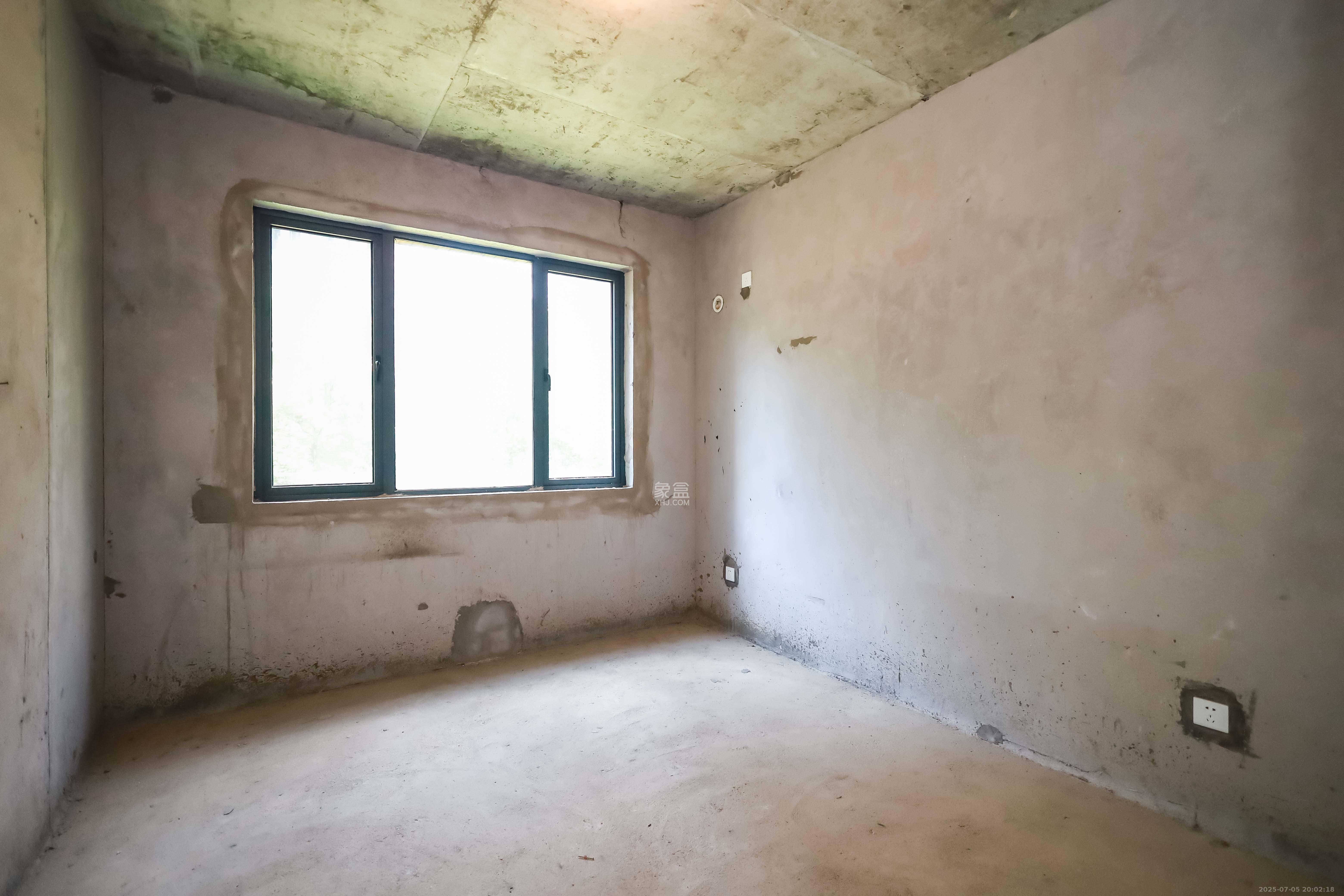 广泰锦苑 3室2厅1卫 71.0万 广泰锦苑 3室2厅1卫 71.0万卧室