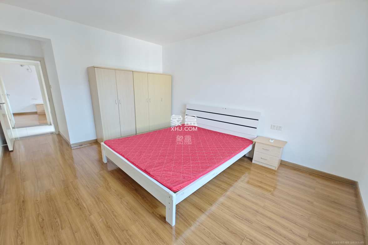 鑫远悦城(鑫远悦时代)  1室1厅1卫    2000.0元/月 鑫远悦城(鑫远悦时代)  1室1厅1卫    2000.0元/月室内图