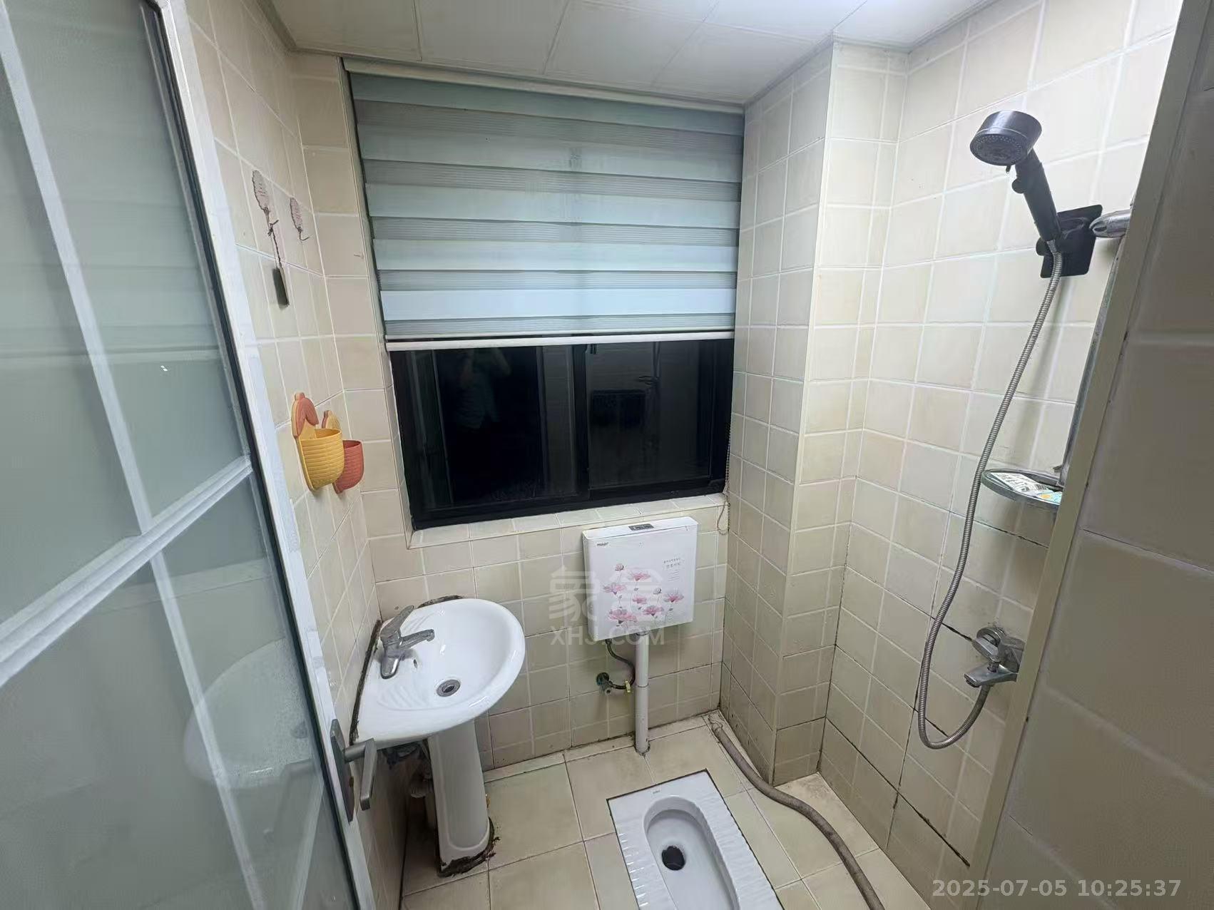 龙腾国际 1室1厅1卫 1100.0元/月 龙腾国际 1室1厅1卫 1100.0元/月室内图