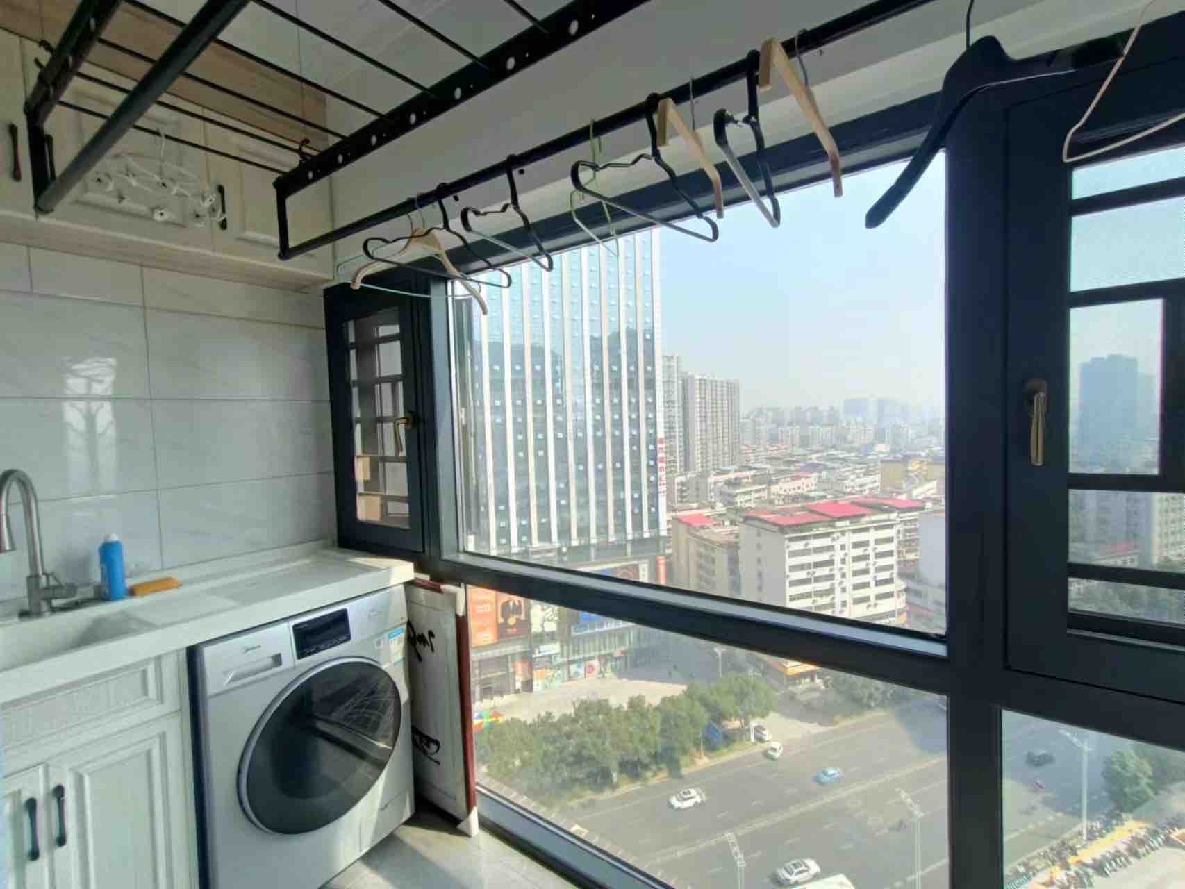 金钟大雁城  2室2厅1卫   2200.00元/月室内图