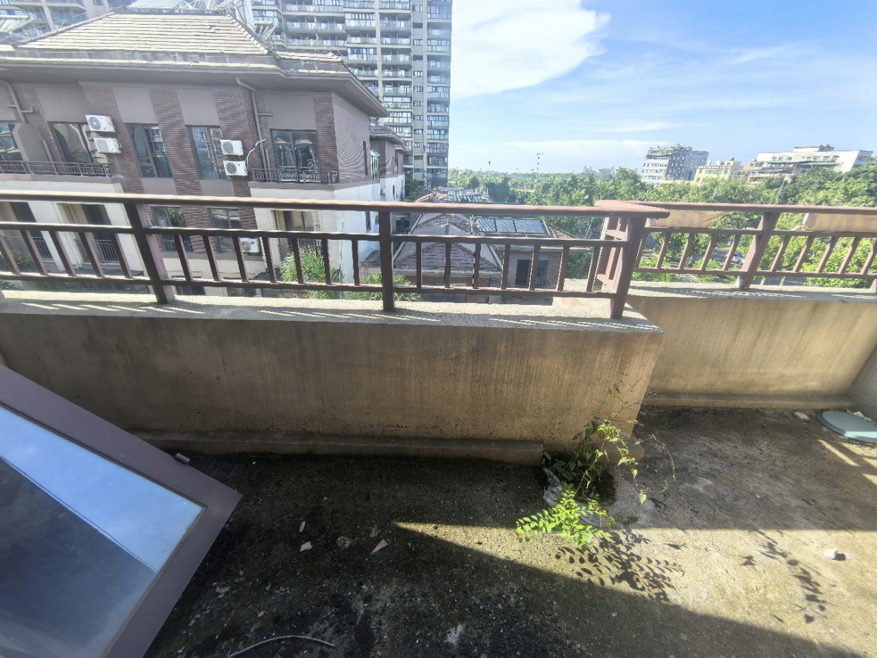 鲁能海蓝园筑  4室2厅3卫    280.0万 鲁能海蓝园筑  4室2厅3卫    280.0万室内图