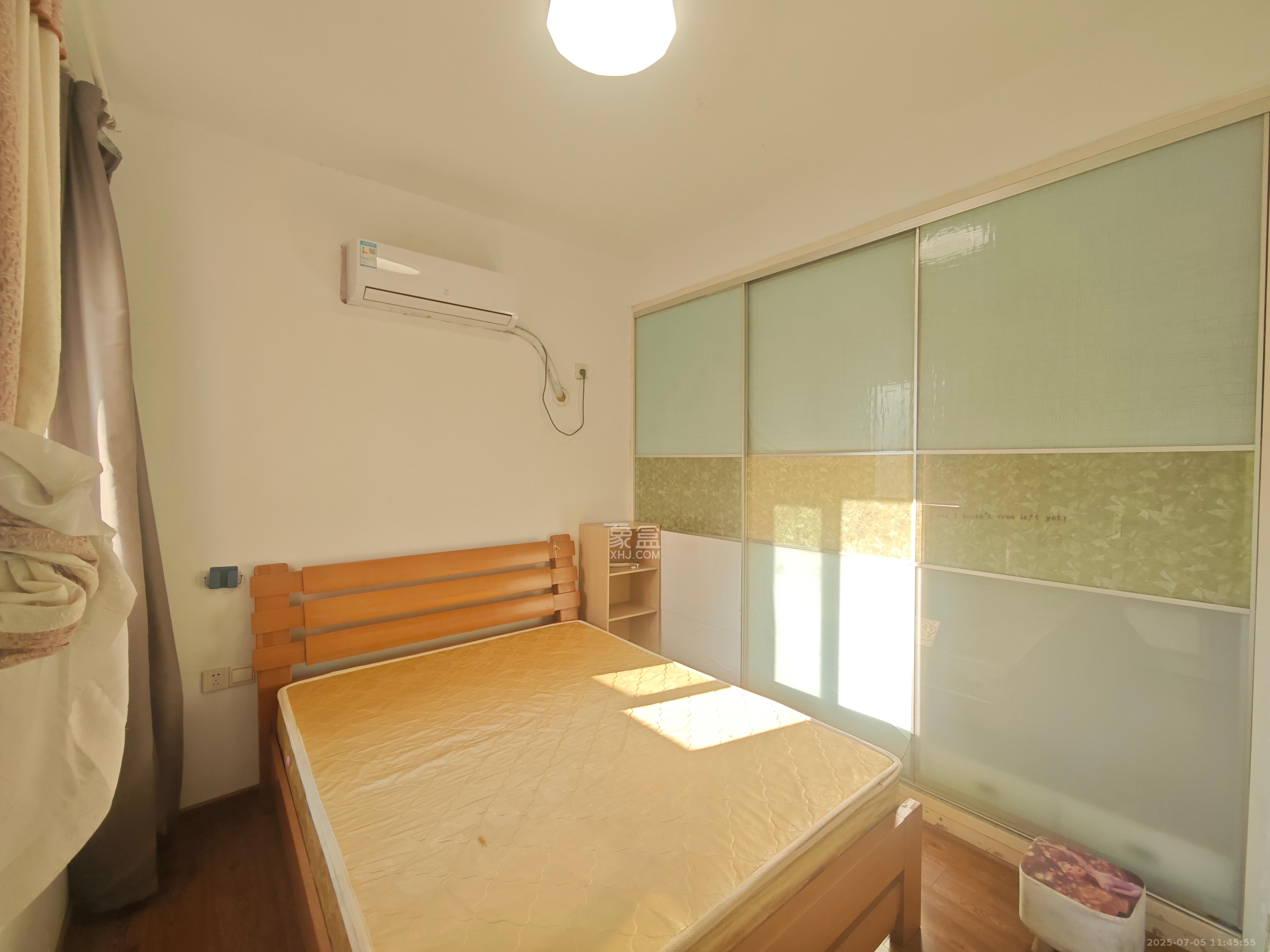 建鸿达现代公寓  2室1厅1卫   2200.00元/月室内图