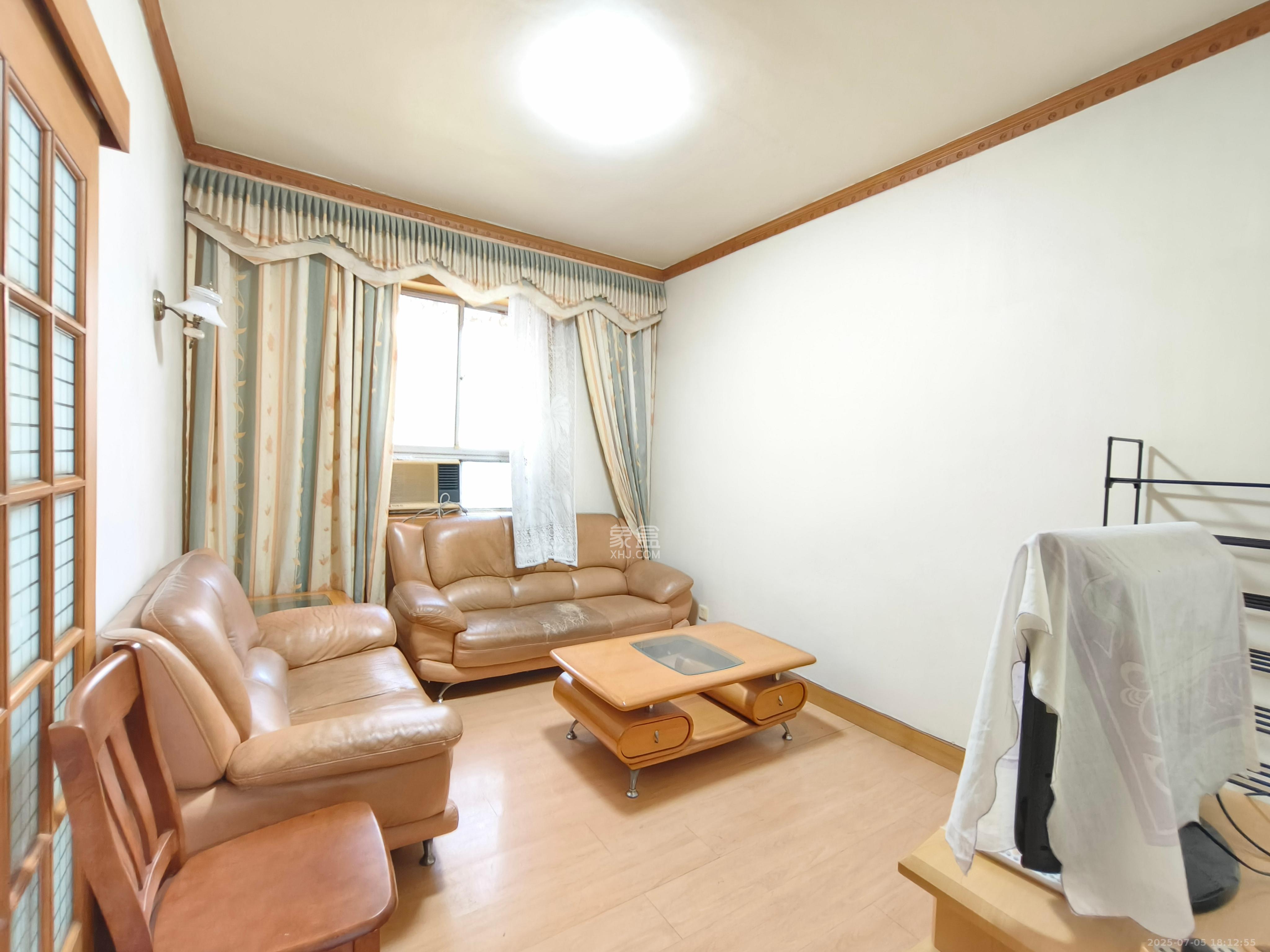 长沙师范教职工宿舍 2室2厅1卫 2300.0元/月 长沙师范教职工宿舍 2室2厅1卫 2300.0元/月室内图