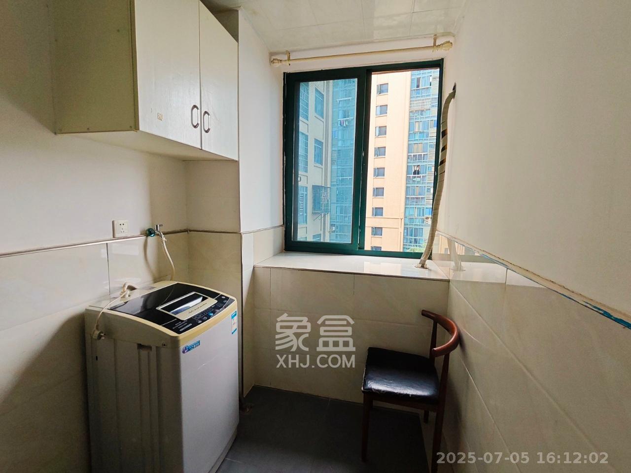 才子嘉都  1室2厅1卫   1900.00元/月室内图