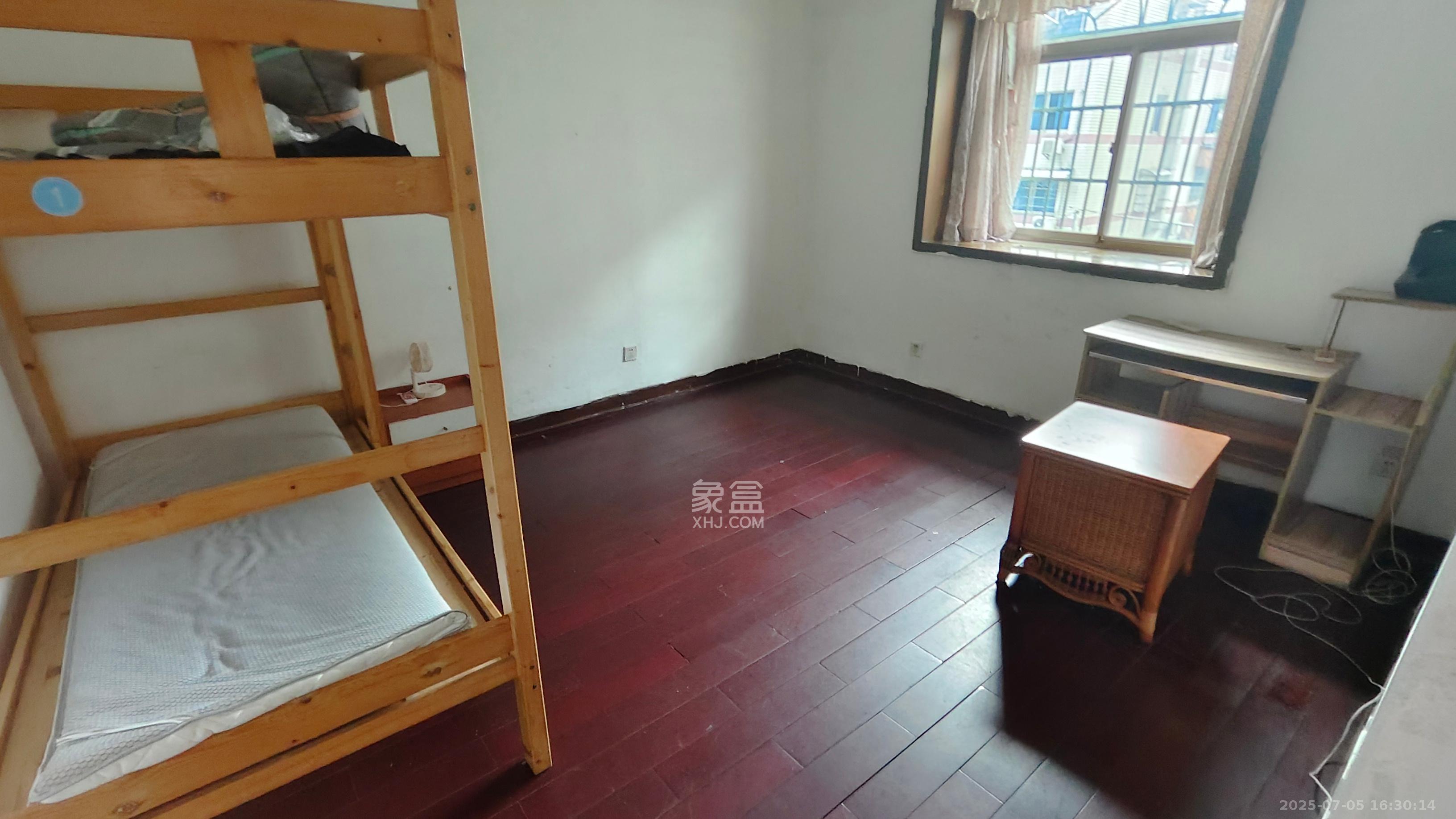 时代天骄 4室2厅2卫 2300.0元/月 时代天骄 4室2厅2卫 2300.0元/月室内图